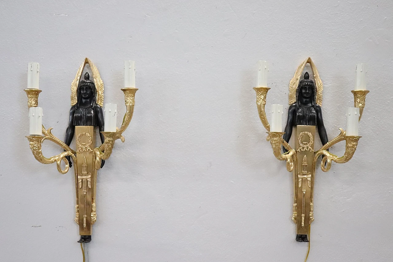 Pair of wall lights with winged caryatid in gilded & patinated bronze 3