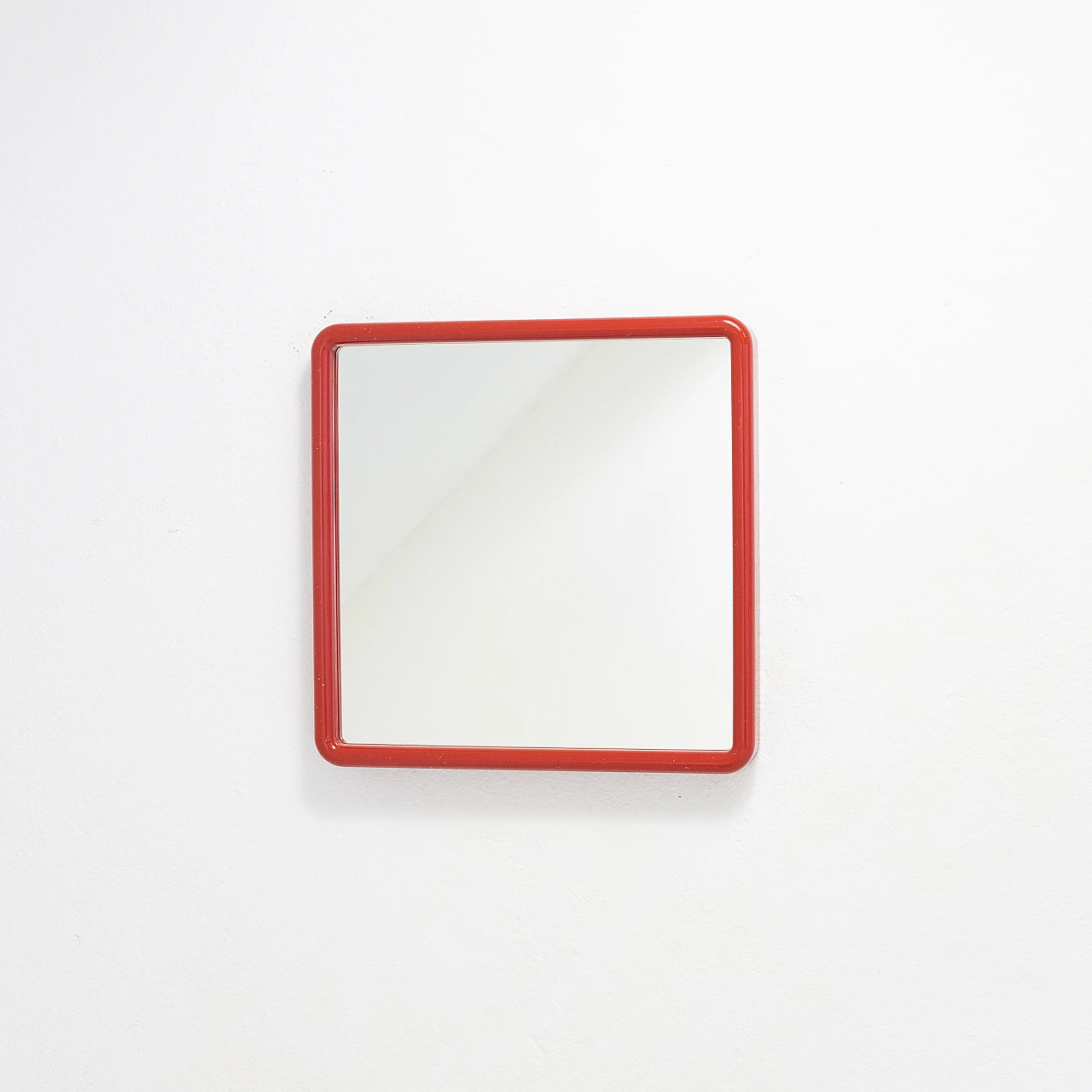 Square red plastic wall mirror, 1980s 1