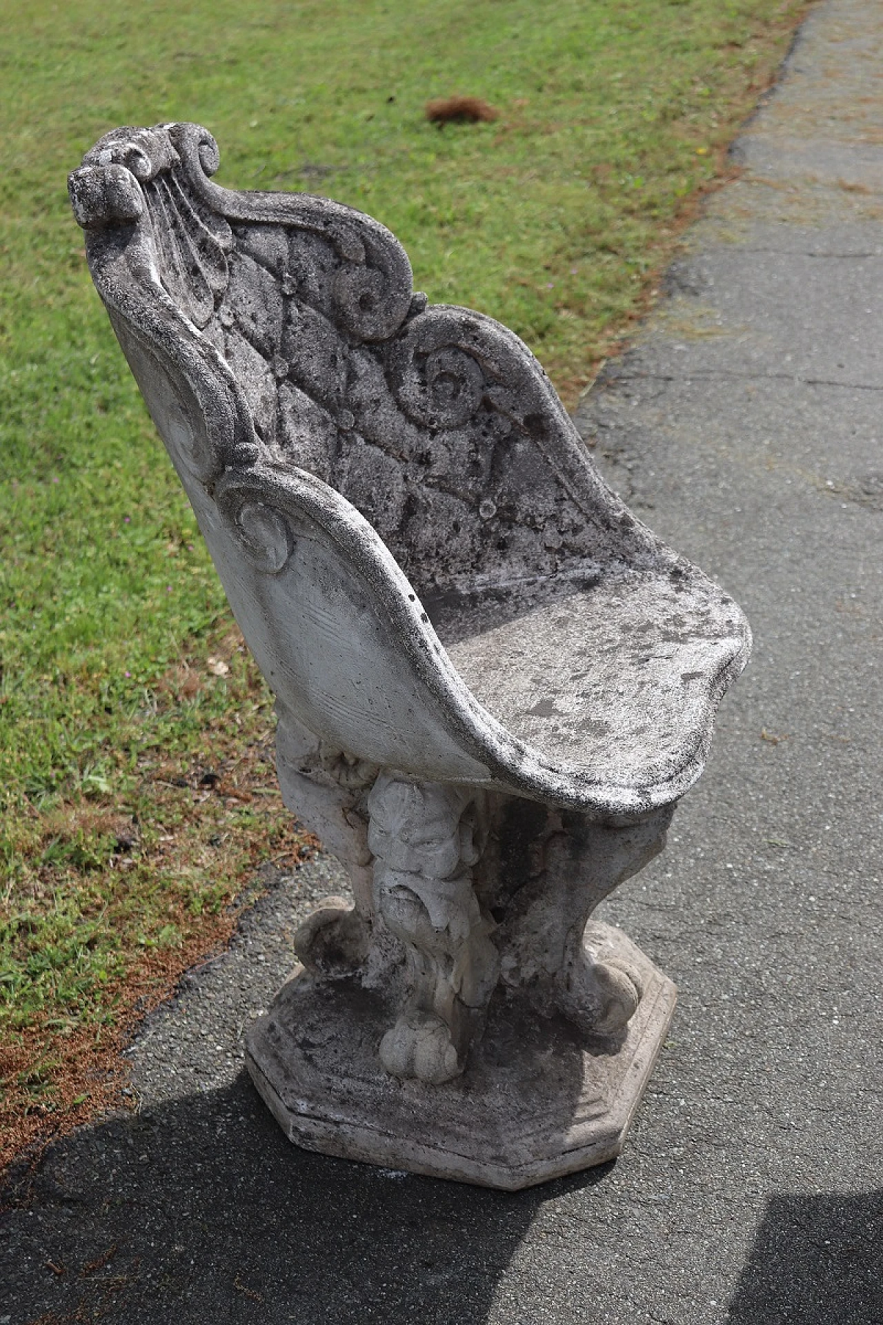 Table and four armchairs in decorated grit and cement, 1920s 11