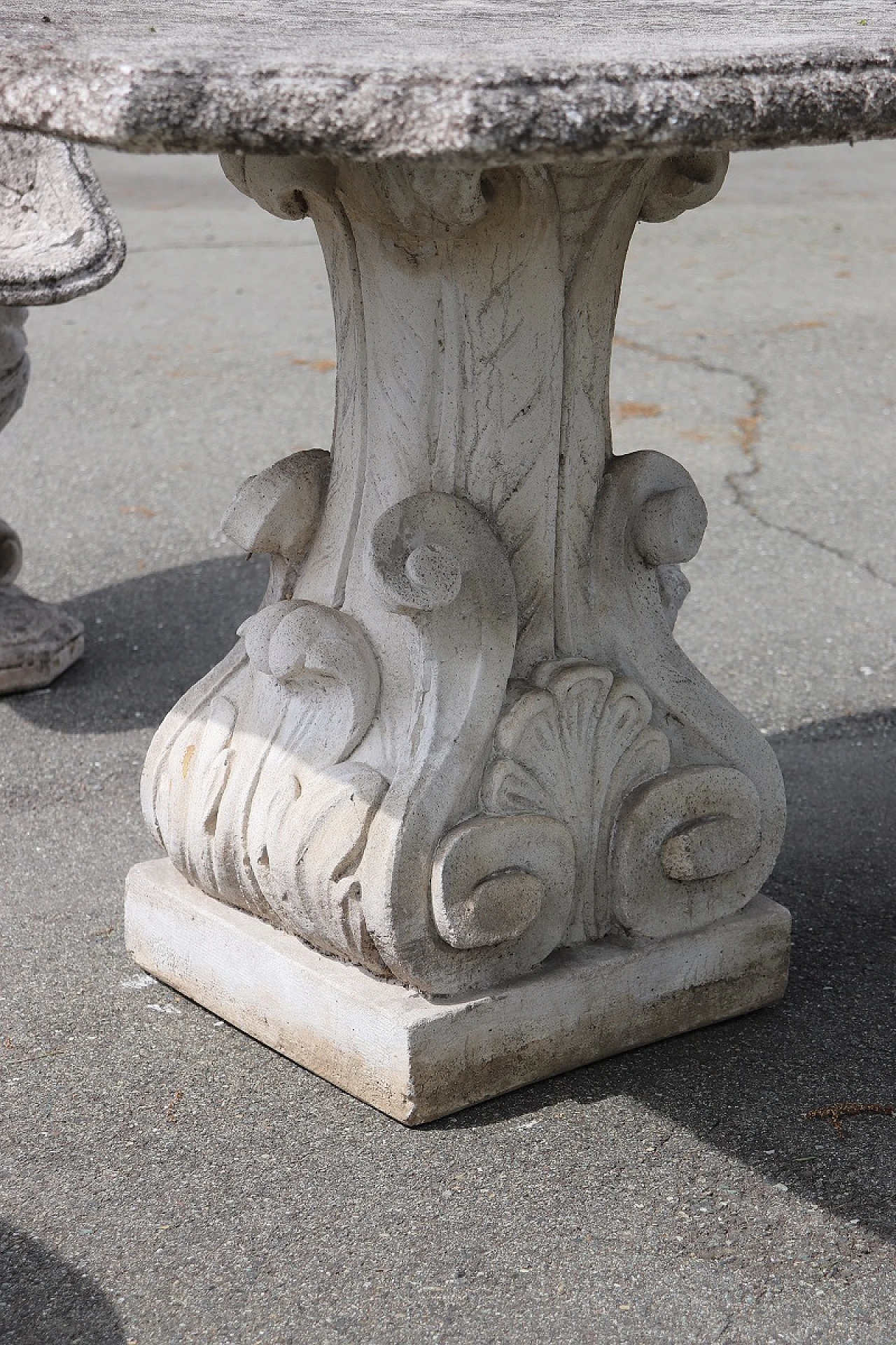 Table and four armchairs in decorated grit and cement, 1920s 16