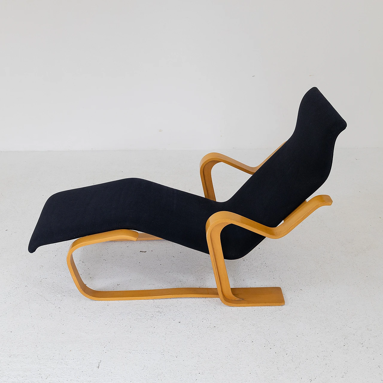 Chaise longue Isokon di Marcel Breuer per Knoll, anni '80 1