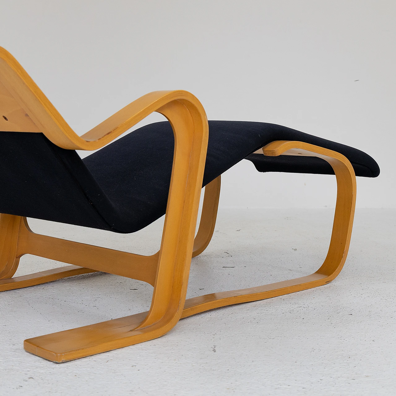 Chaise longue Isokon di Marcel Breuer per Knoll, anni '80 9