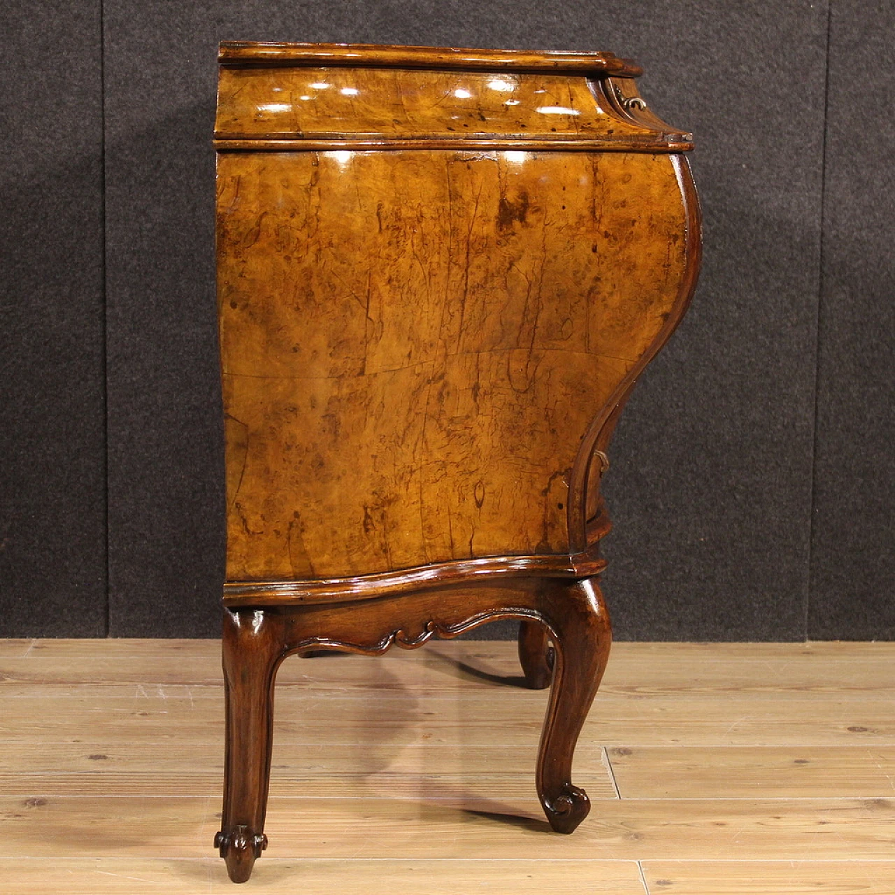 Dresser in walnut, briar & beech wood with two drawers & curled feet 8