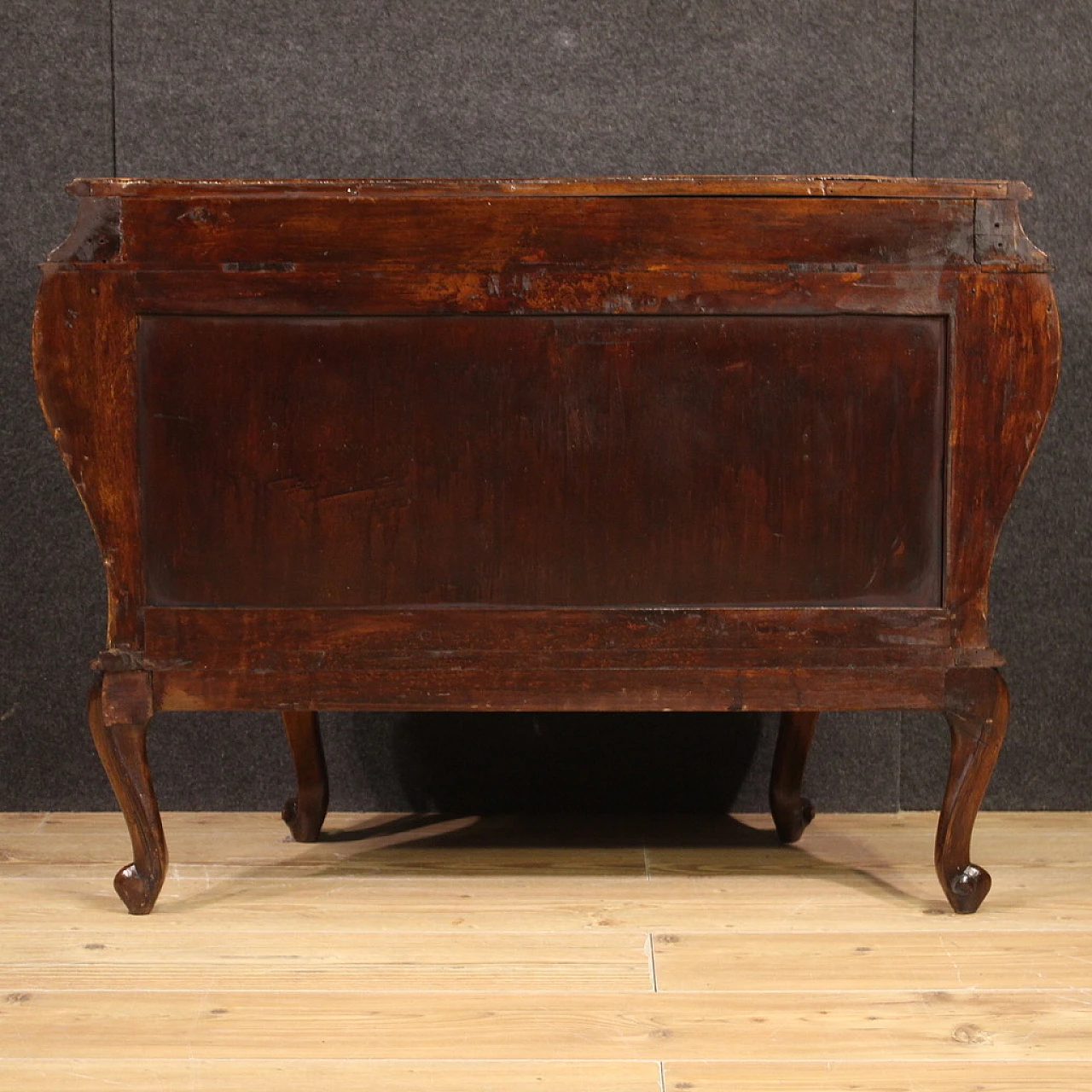 Dresser in walnut, briar & beech wood with two drawers & curled feet 10