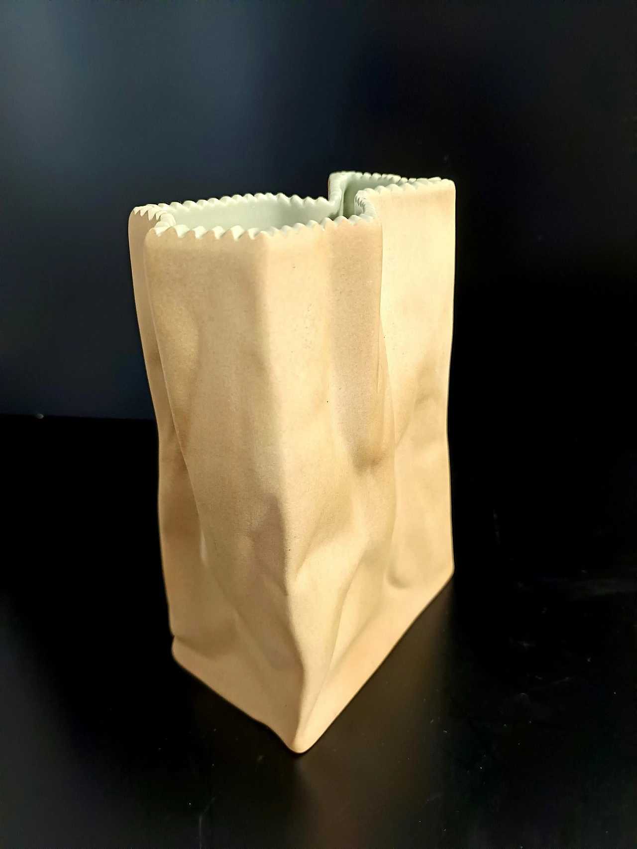 Paper Bag ceramic vase by Tapio Wirkkala for Rosenthal, 1990s 9