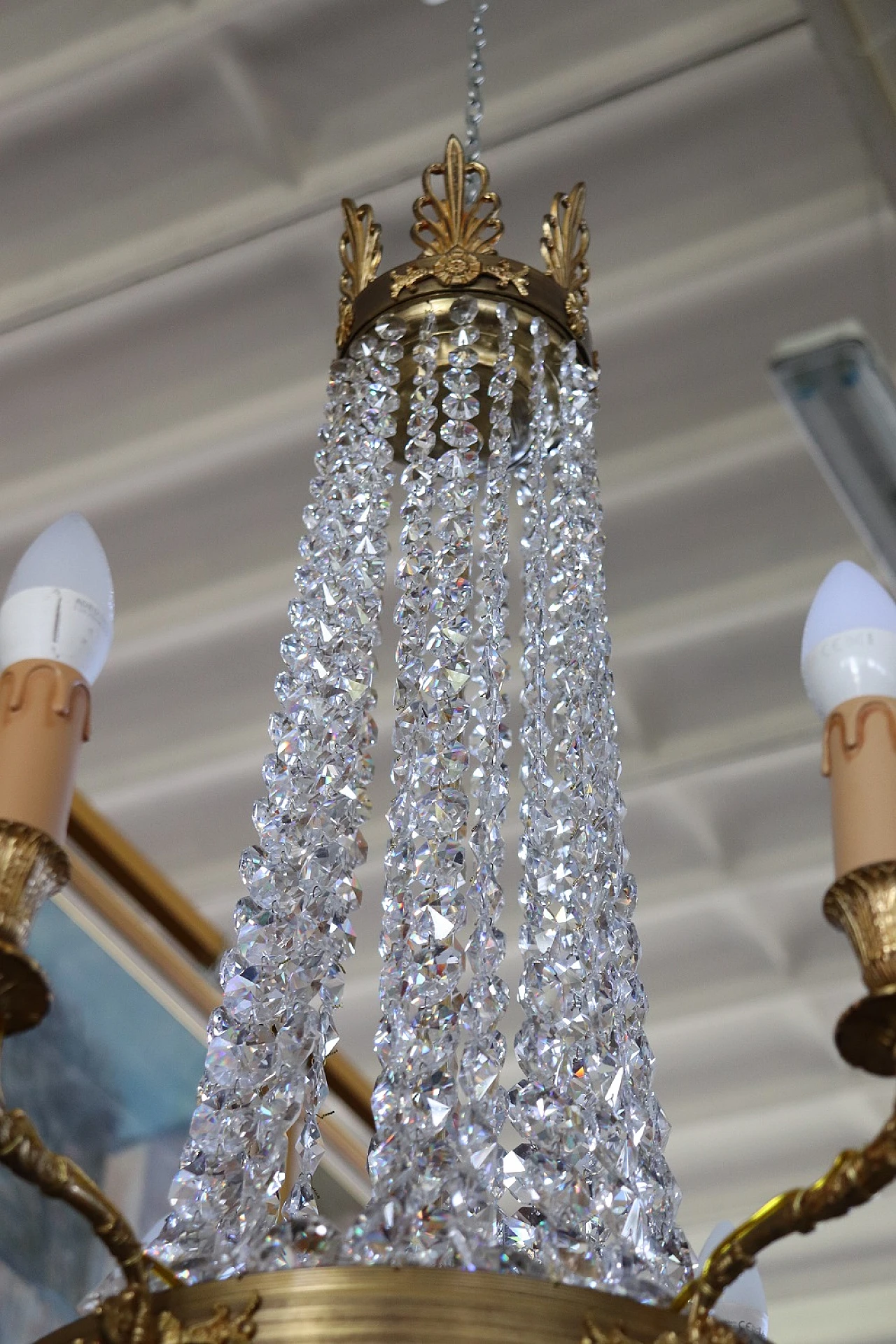 Empire style gilded bronze and crystal chandelier, late 19th century 13