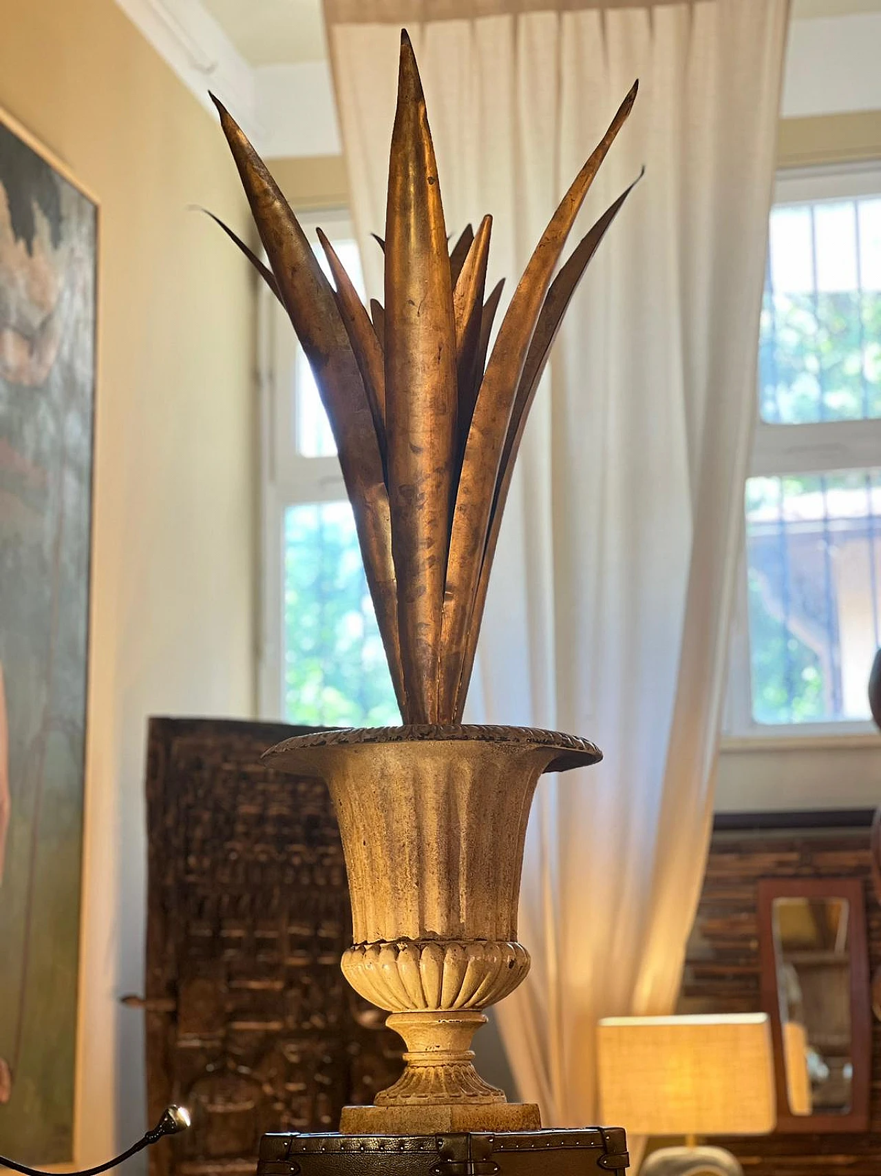 Pair of cast iron vases with agaves and gold leaf, 1930s 9