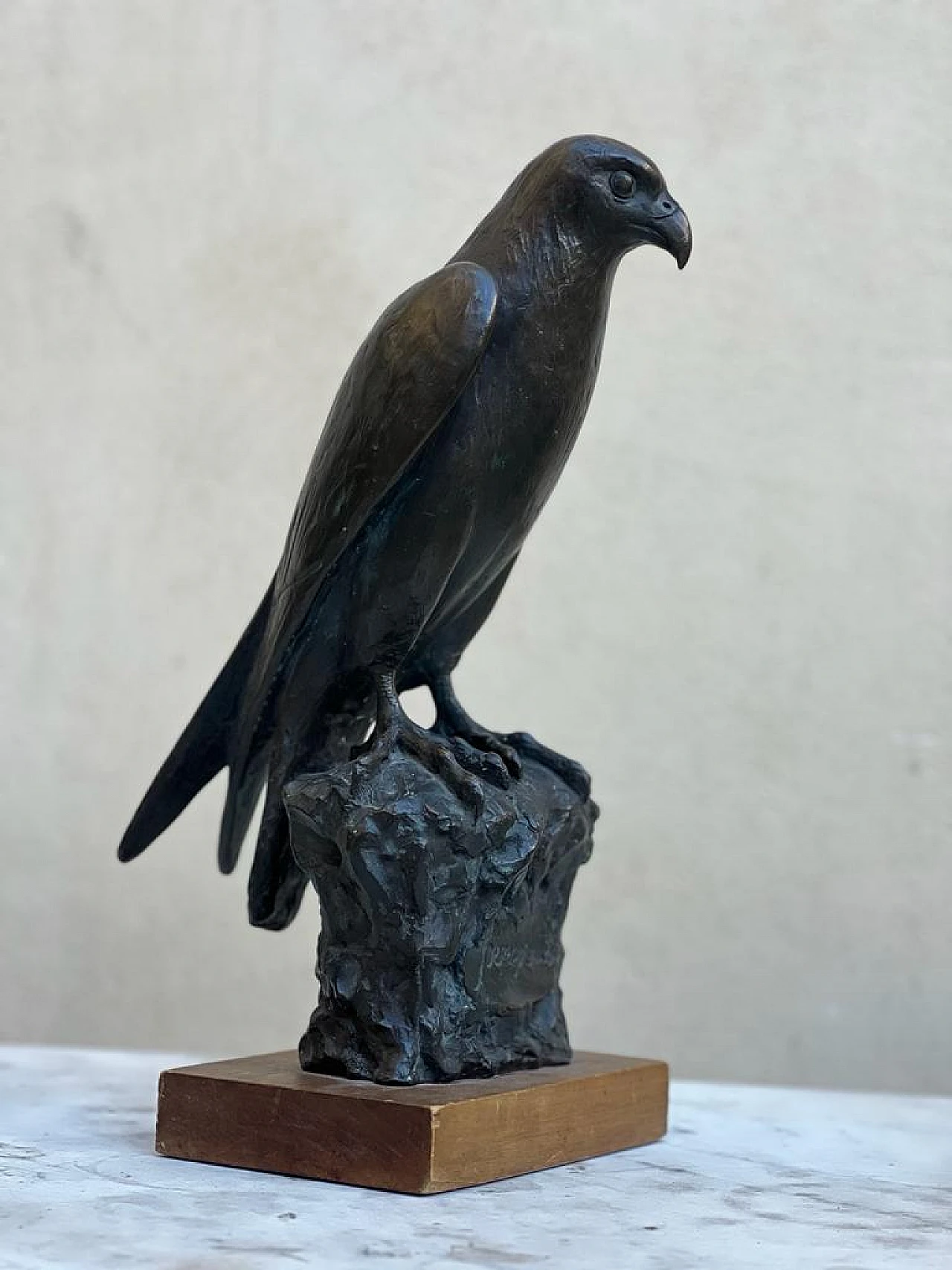 Lost wax bronze statue with wooden base, 1920s 5