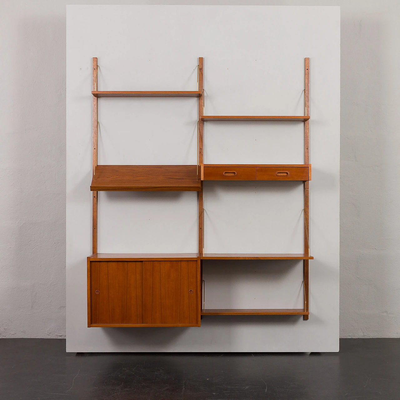 Modular teak bookcase in the style of P. Cadovius, 1960s 1