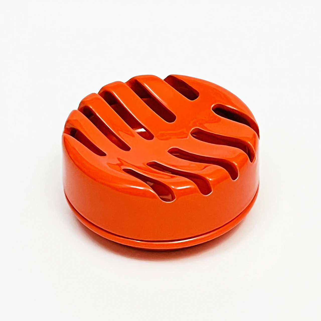 Ceramic ashtray by Liisi Beckmann for Gabbianelli, 1960s 4