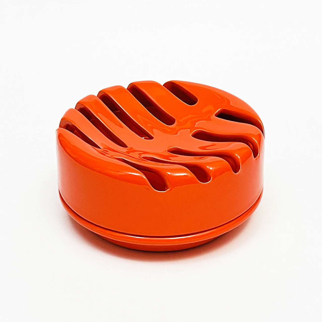 Ceramic ashtray by Liisi Beckmann for Gabbianelli, 1960s 7