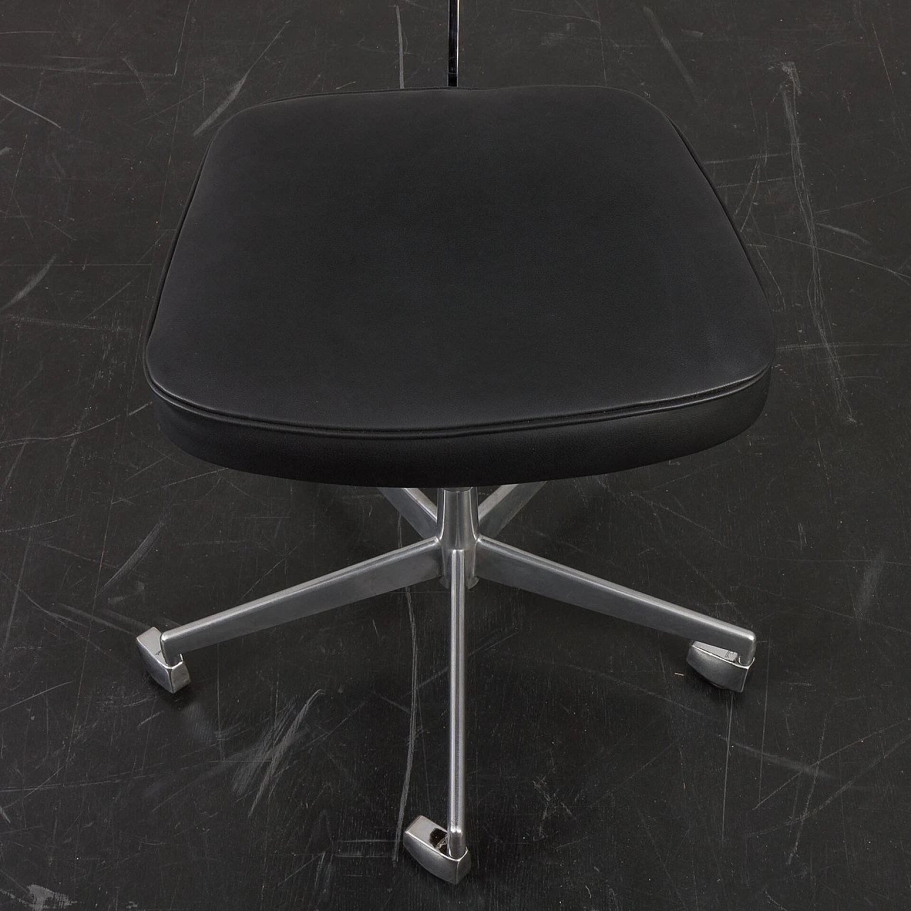 Chromed metal and black leather office chair by Labofa, 1960s 12