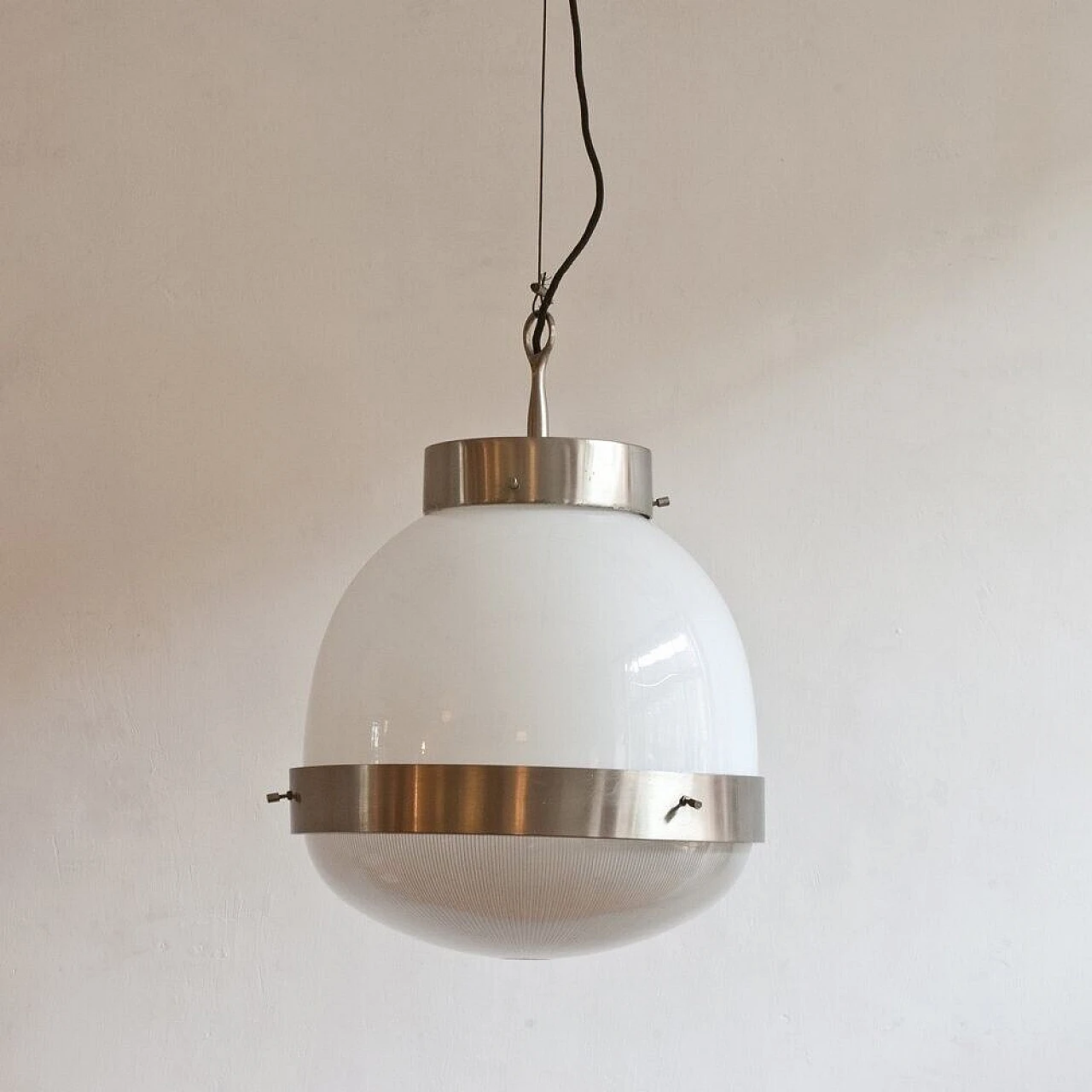 Lampadario Delta di Sergio Mazza per Artemide, anni '60 8