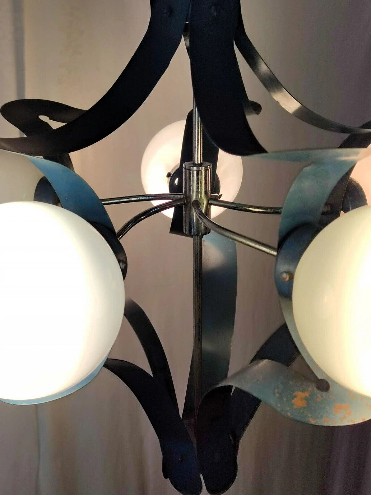 Blue lacquered metal chandelier attributed to Stilnovo, 1950s 2