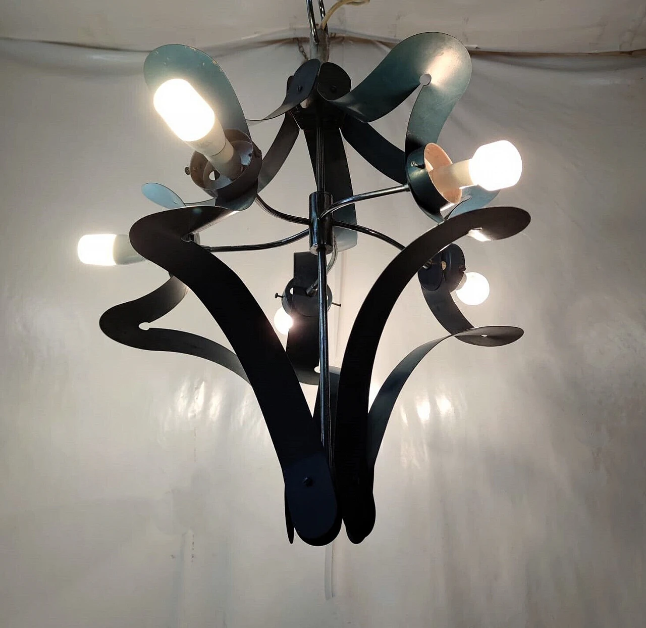 Blue lacquered metal chandelier attributed to Stilnovo, 1950s 6