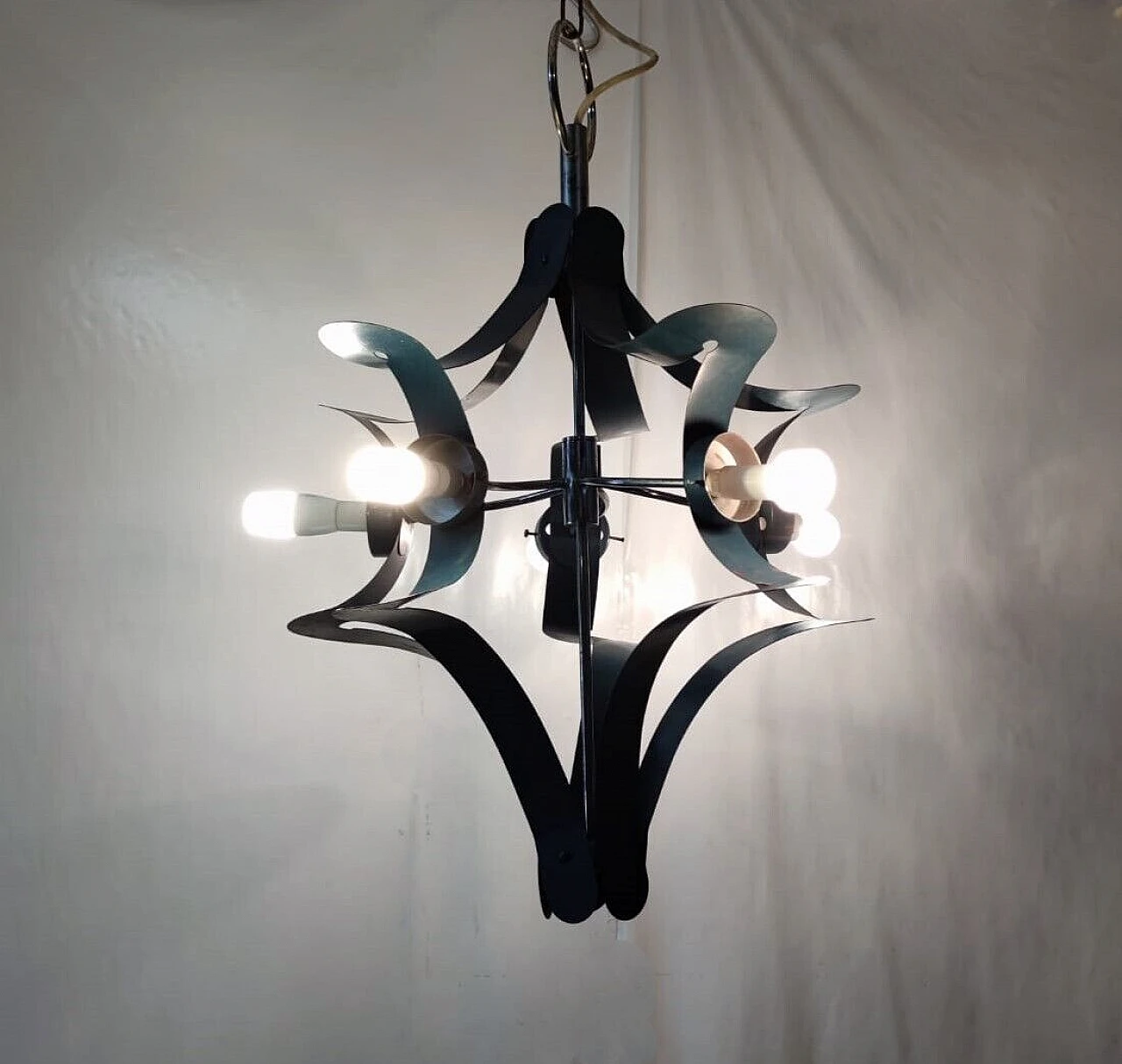 Blue lacquered metal chandelier attributed to Stilnovo, 1950s 13