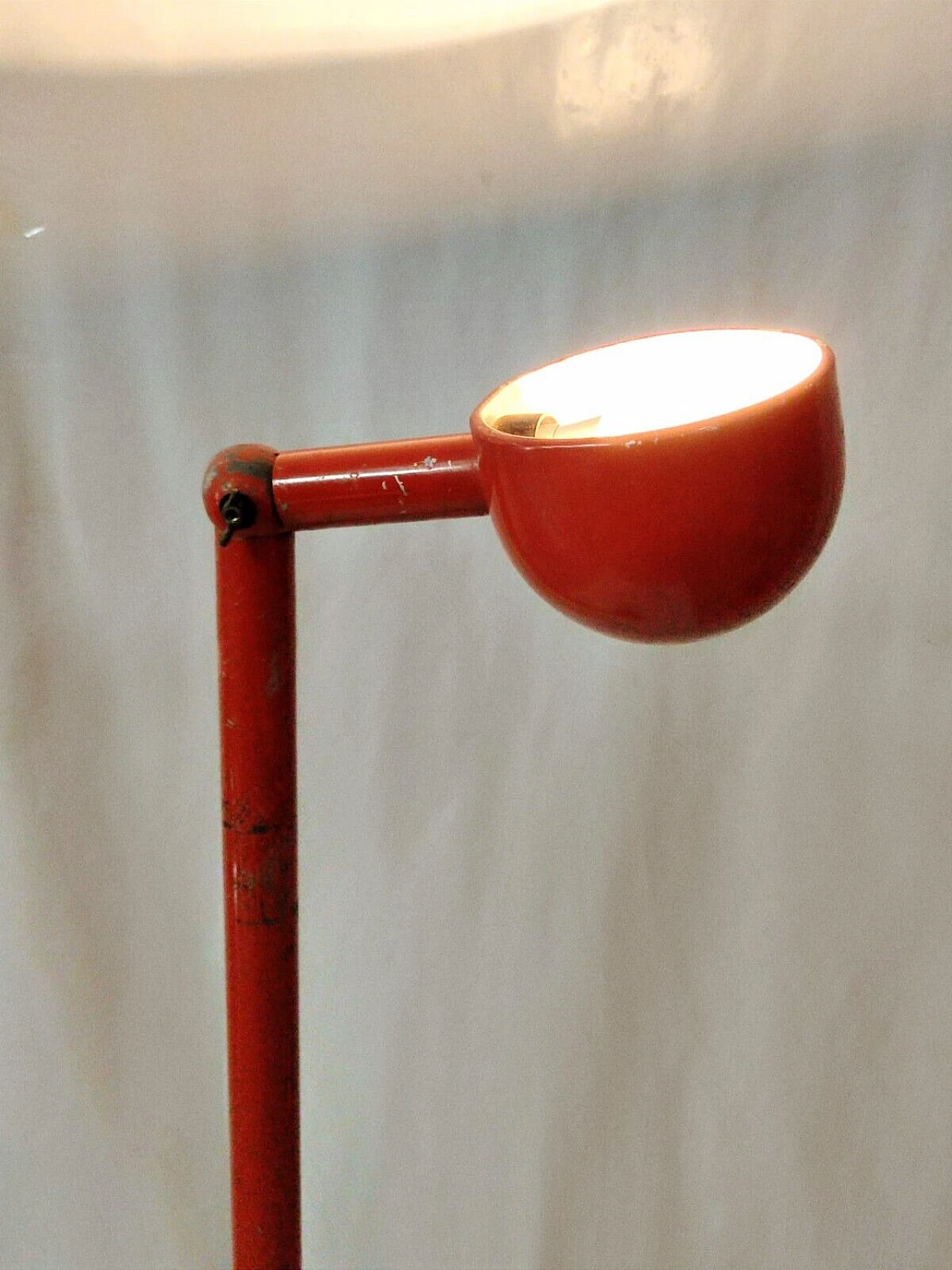 Red varnished metal floor lamp by Stilnovo, 1960s 3