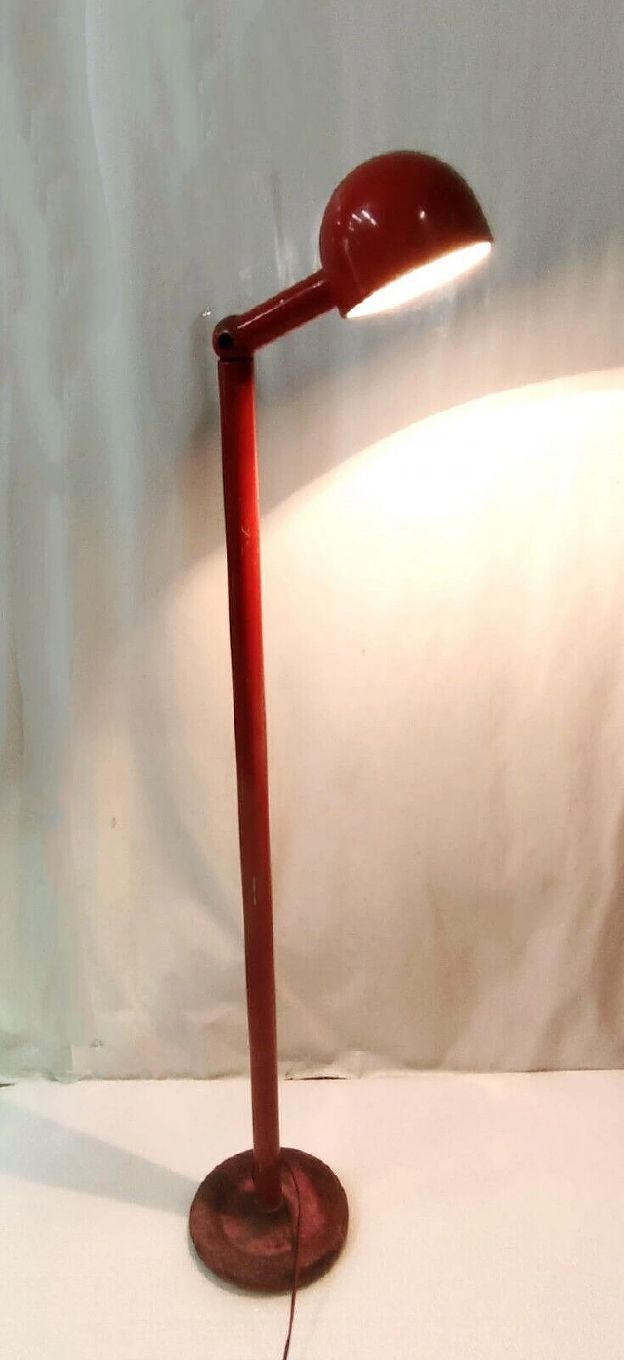 Red varnished metal floor lamp by Stilnovo, 1960s 13