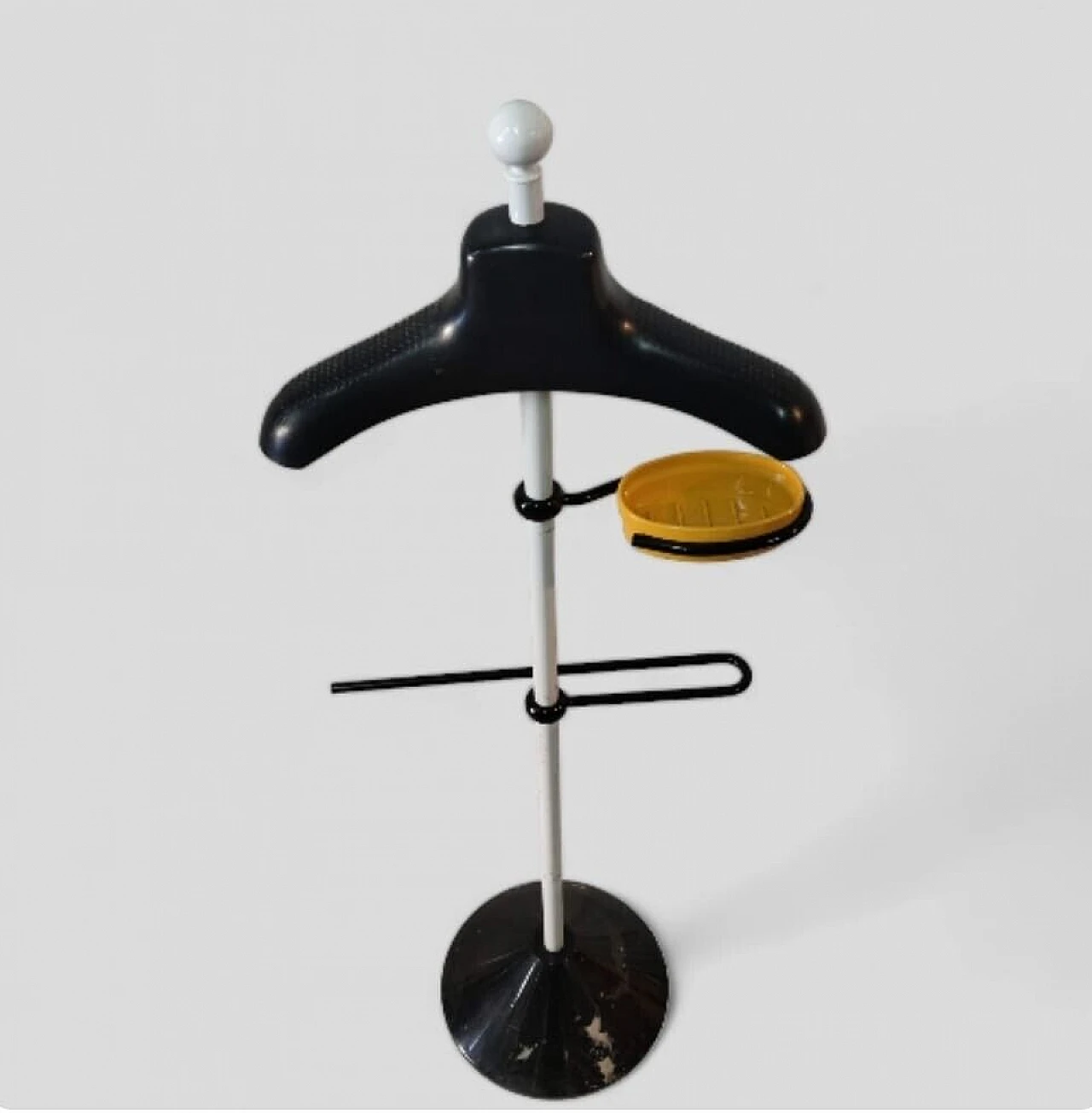 Metal and plastic valet stand by F.lli Medini, 1982 10