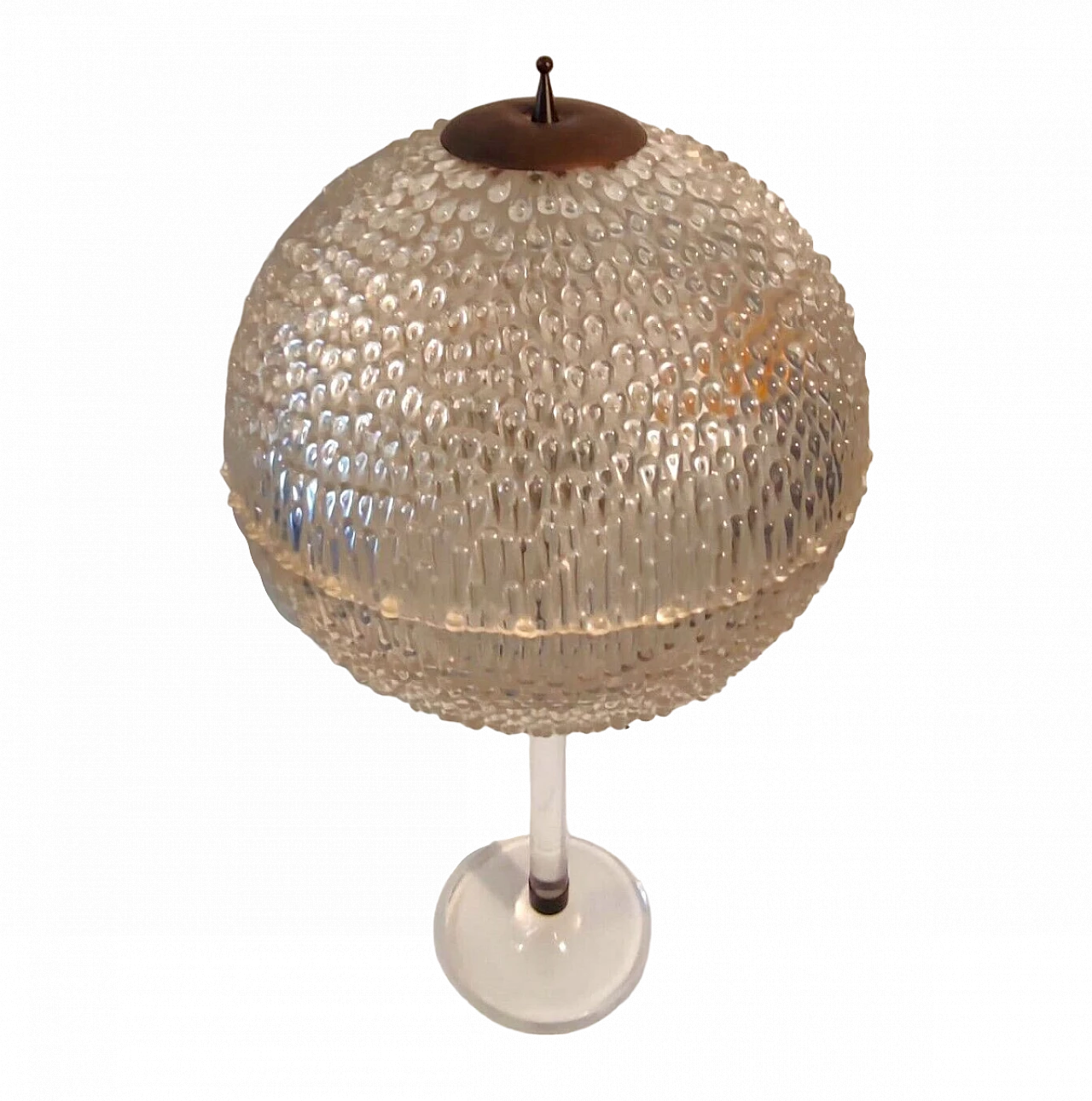 Spherical plexiglass and brass table lamp, 1970s 17