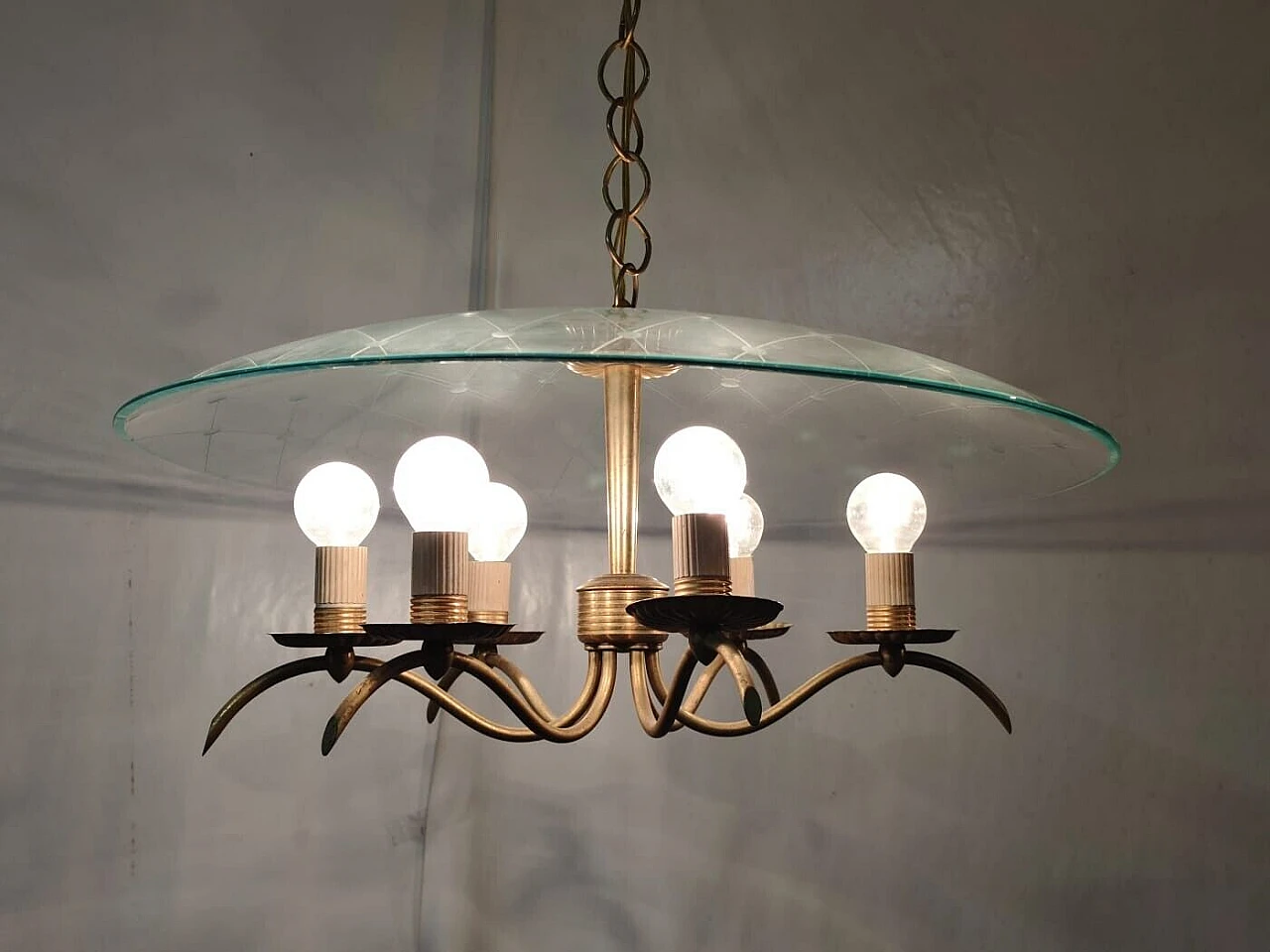 Brass and crystal chandelier by Chiesa for Fontana Arte, 1940s 21