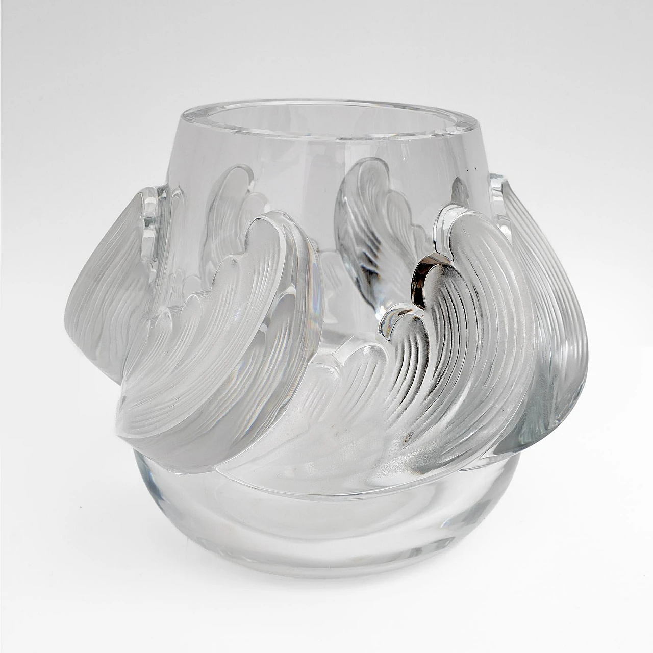 Lalique crystal Vagues vase, 1960s 2