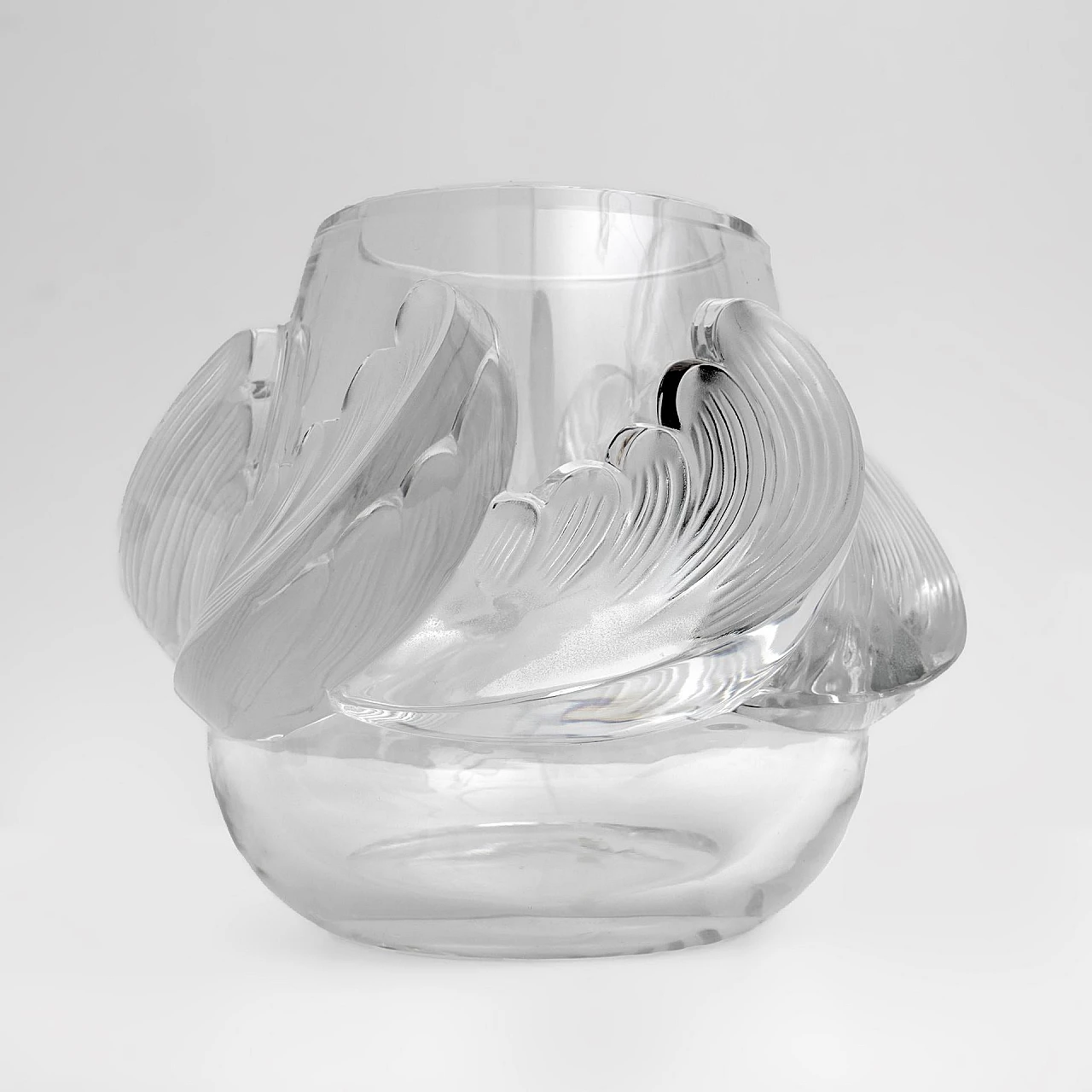 Lalique crystal Vagues vase, 1960s 3