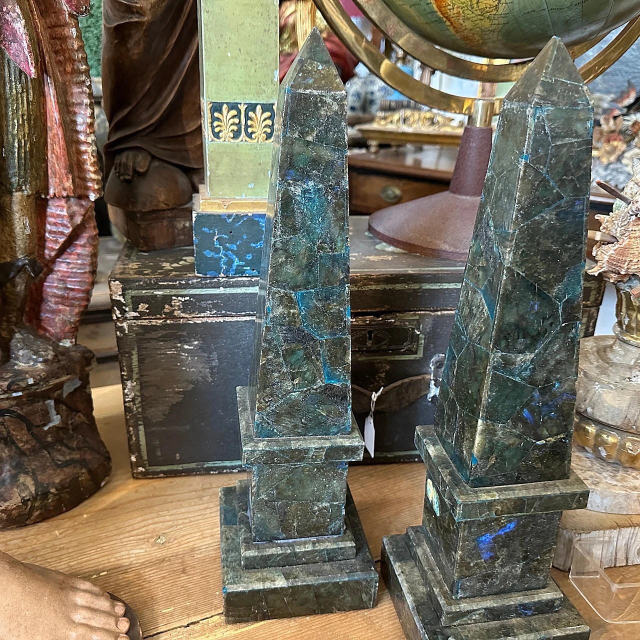 Pair of green marble and lapis lazuli obelisks, late 19th century 3