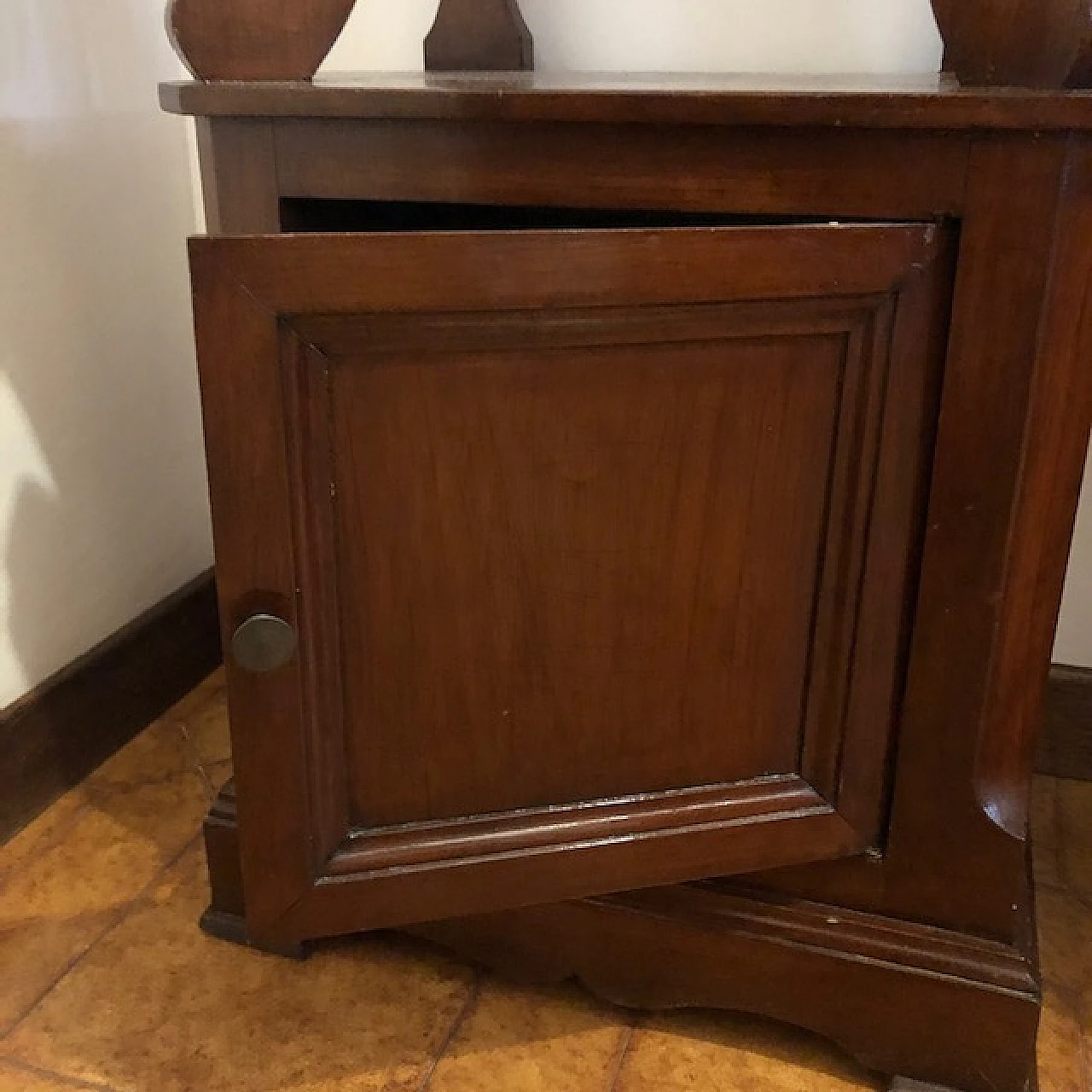 Pair of solid wood and marble bedside tables, early 20th century 9