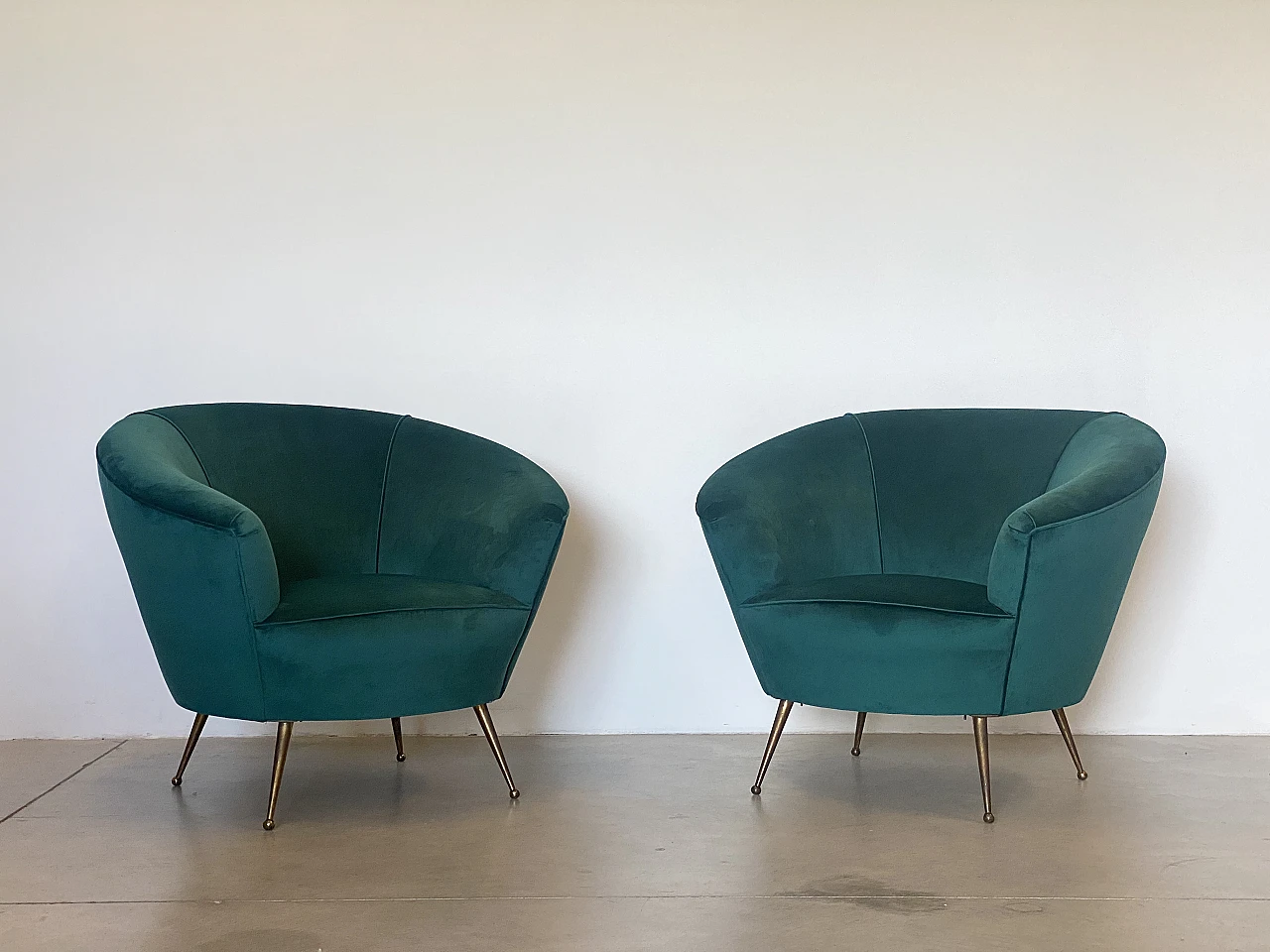 Pair of armchairs in green velvet & brass feet by ISA Bergamo, 1950s 1