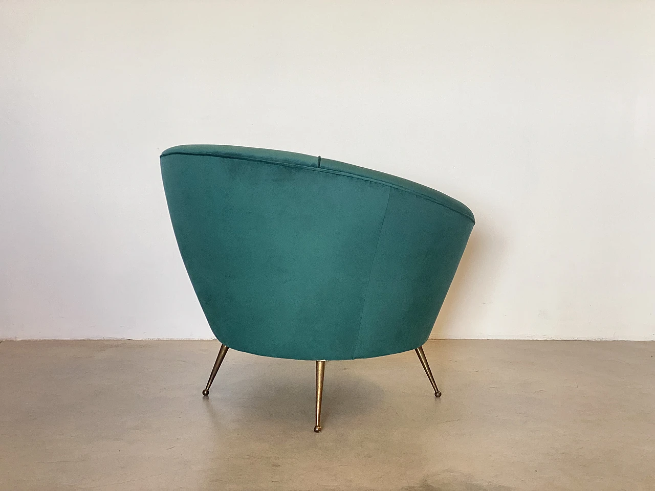 Pair of armchairs in green velvet & brass feet by ISA Bergamo, 1950s 4