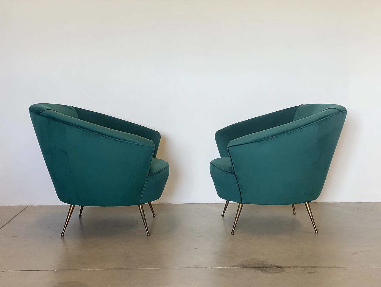 Pair of armchairs in green velvet & brass feet by ISA Bergamo, 1950s 5