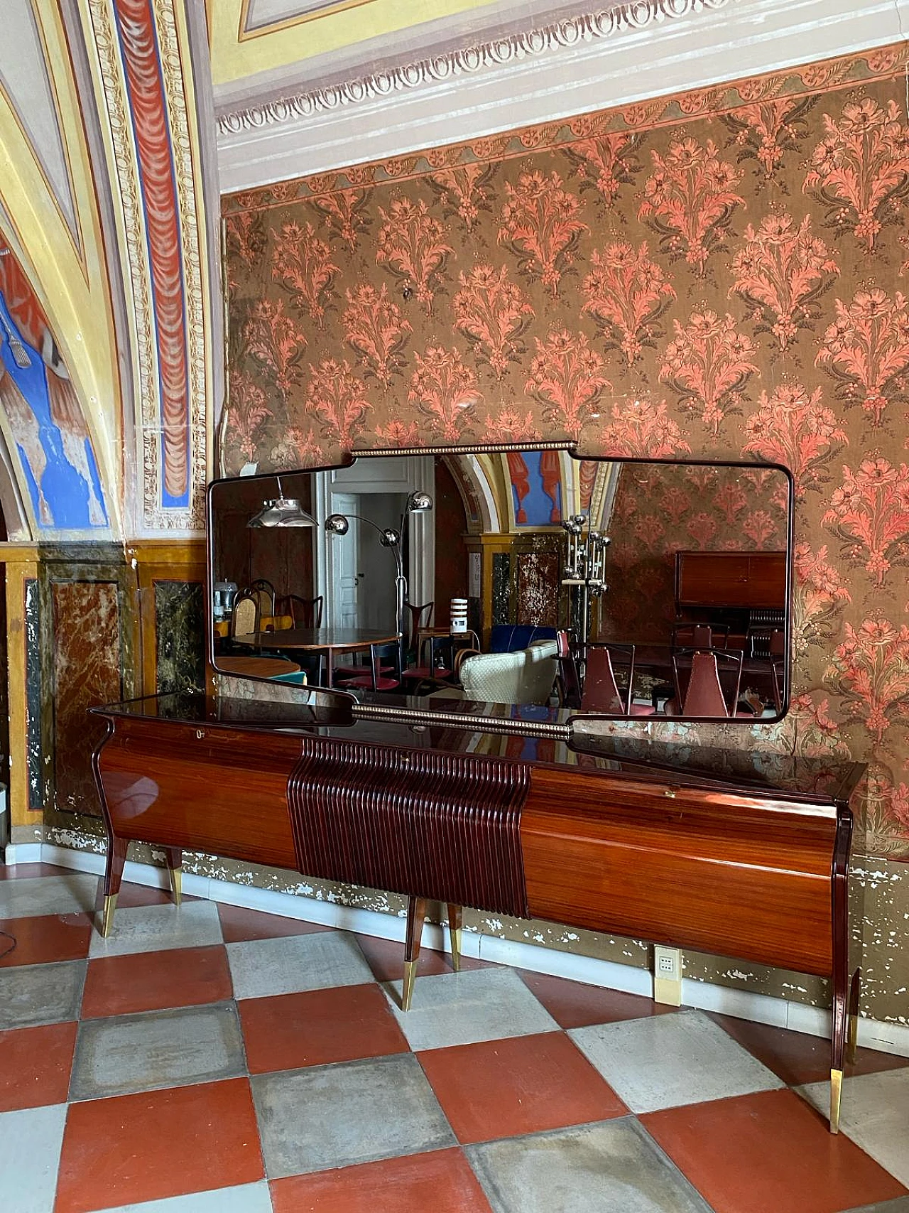 Credenza in palissandro e mogano di Osvaldo Borsani, anni '50 2