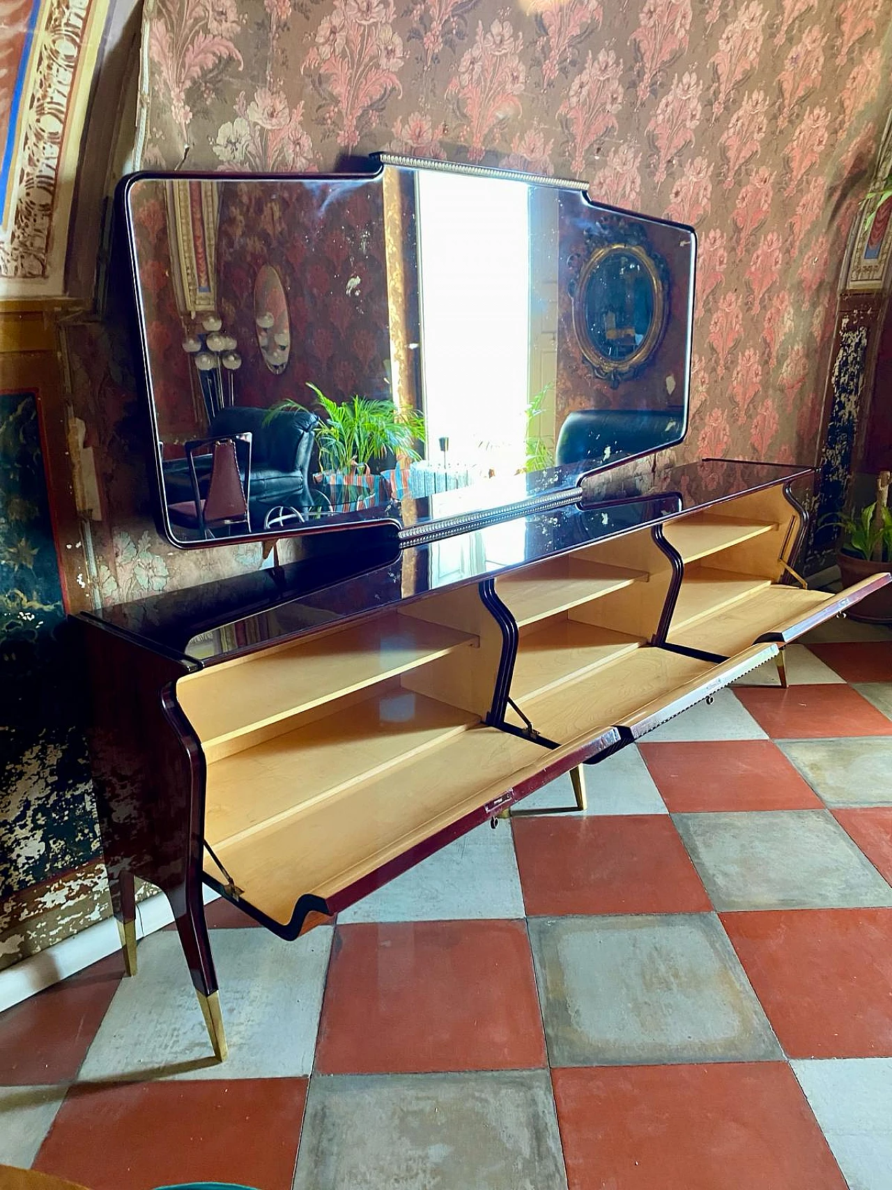 Sideboard in rosewood & mahogany by Osvaldo Borsani, 1950s 4