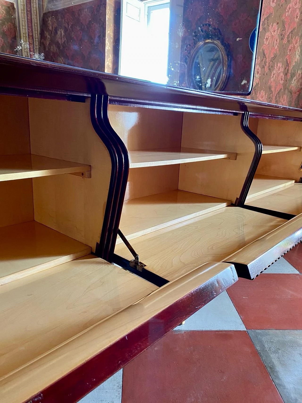 Sideboard in rosewood & mahogany by Osvaldo Borsani, 1950s 5