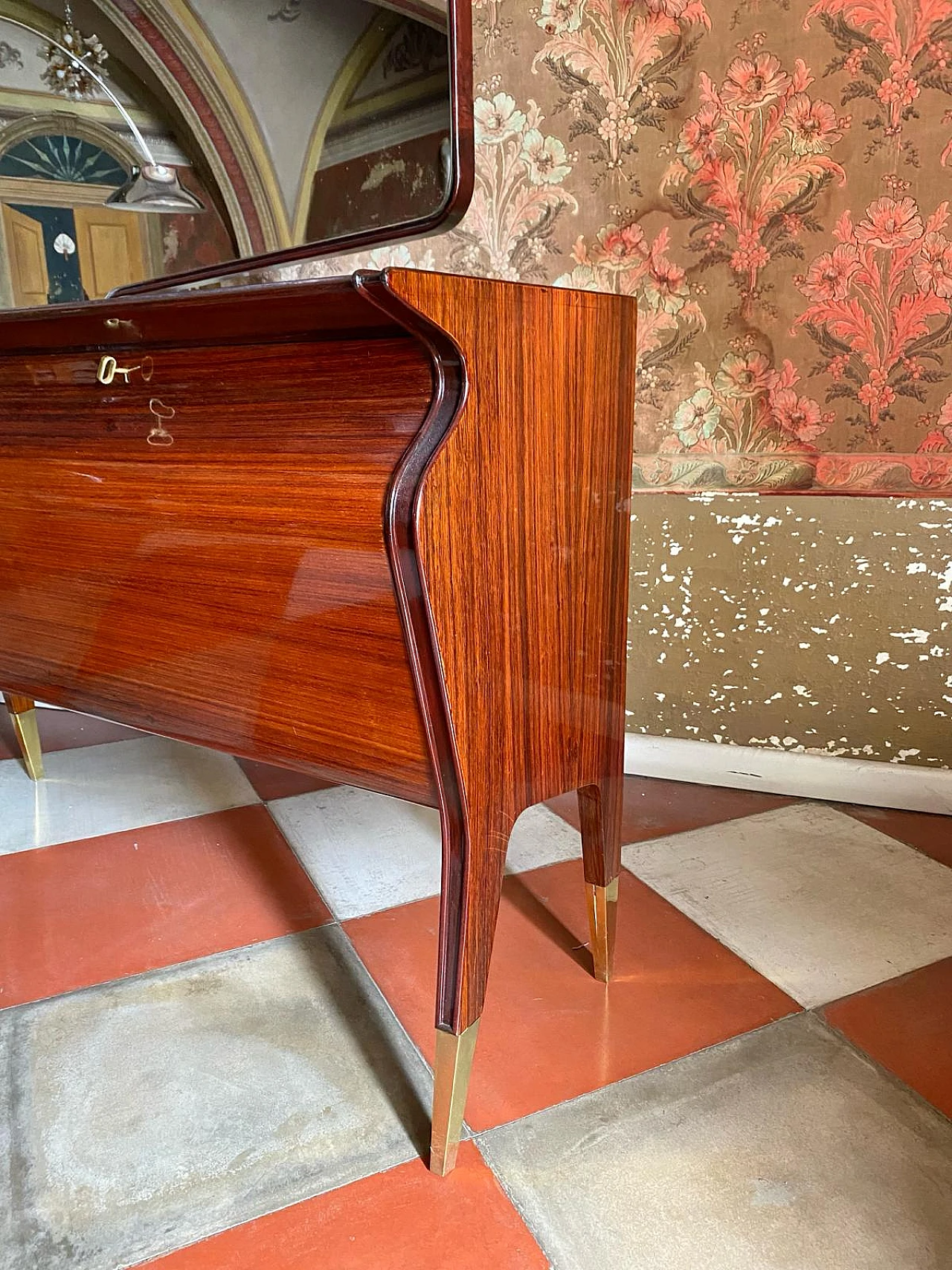 Sideboard in rosewood & mahogany by Osvaldo Borsani, 1950s 18