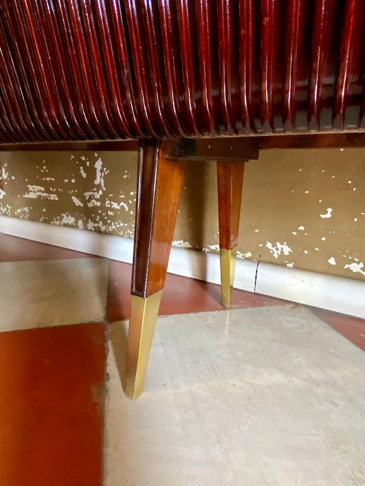 Sideboard in rosewood & mahogany by Osvaldo Borsani, 1950s 20