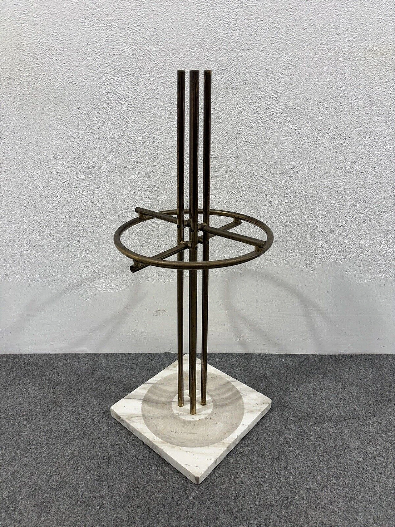 Marble and brass umbrella stand by Renato Zevi for Metalarte 3