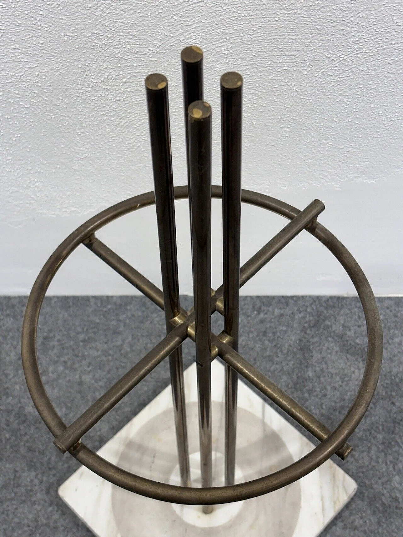 Marble and brass umbrella stand by Renato Zevi for Metalarte 7