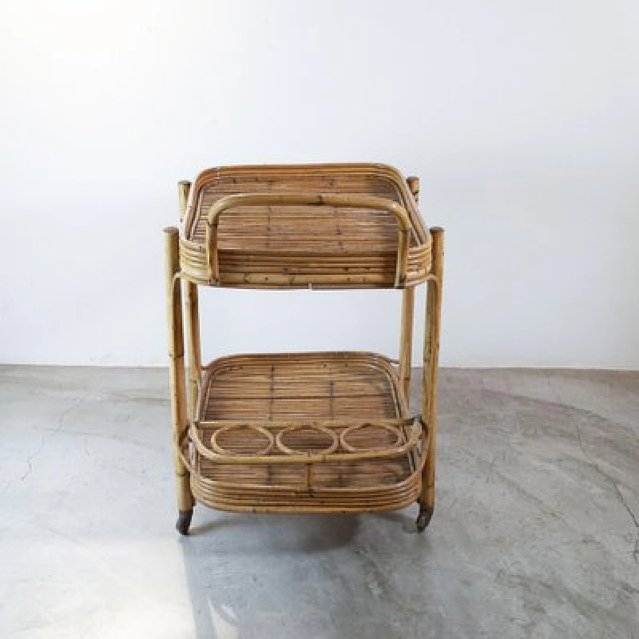 Bamboo and cane bar trolley in the style of Tito Agnoli, 1960s 2