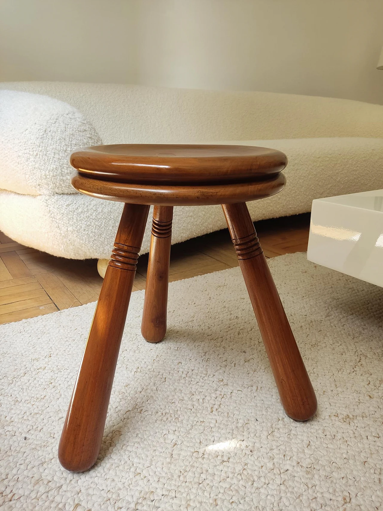 Pair of wooden tripod stools in the style of Charlotte Perriand, 1970s 5