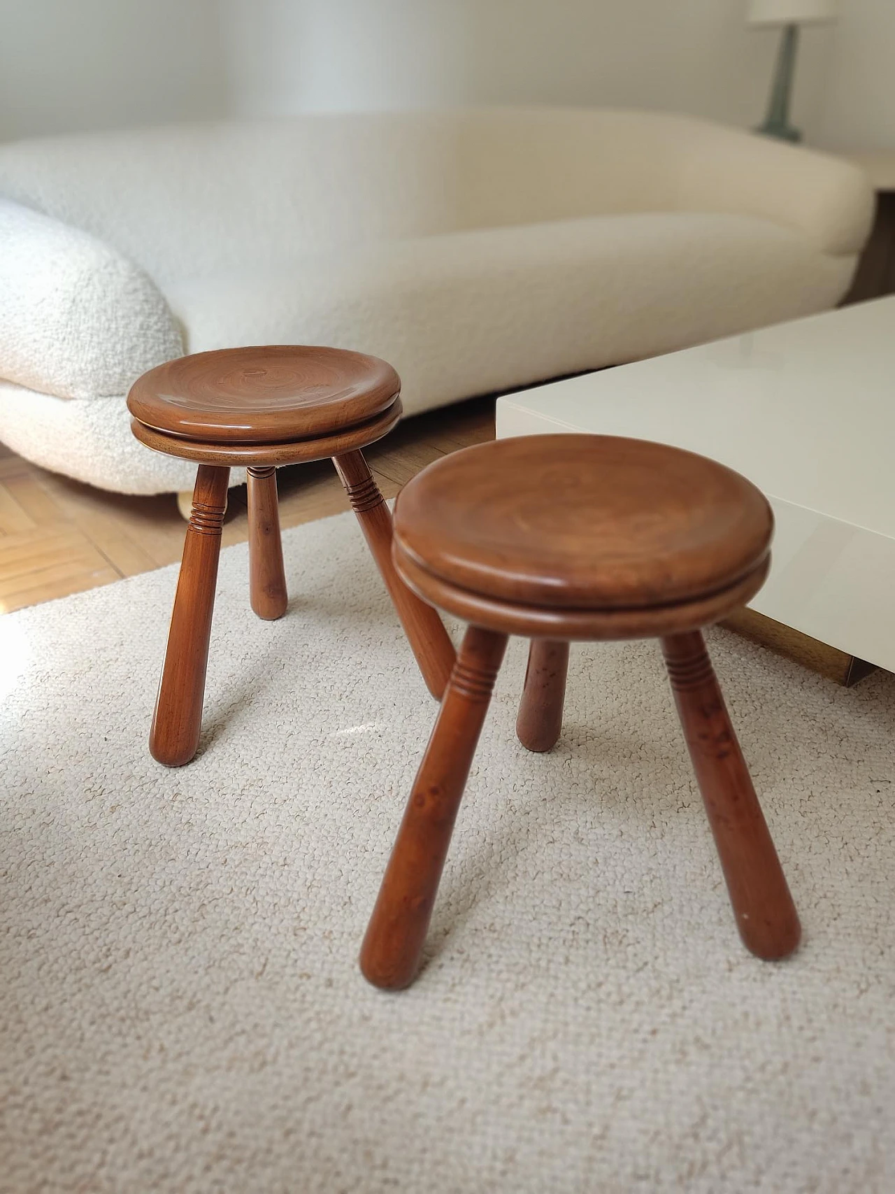 Pair of wooden tripod stools in the style of Charlotte Perriand, 1970s 8