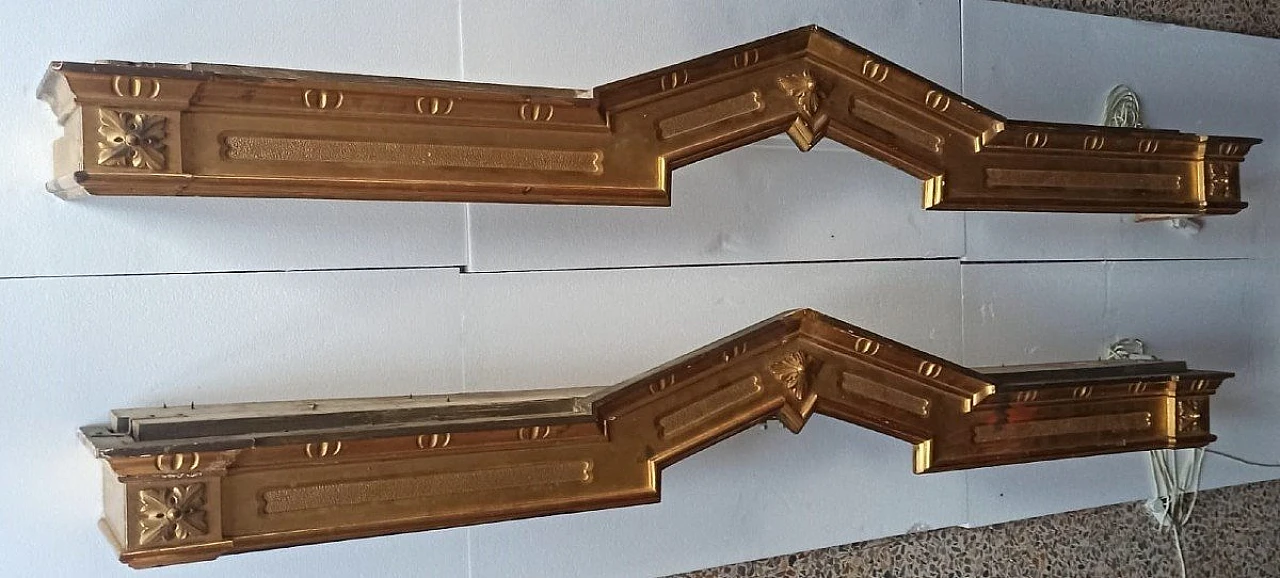 Pair of Lombard gilded wood pelmets, second half of the 19th century 2