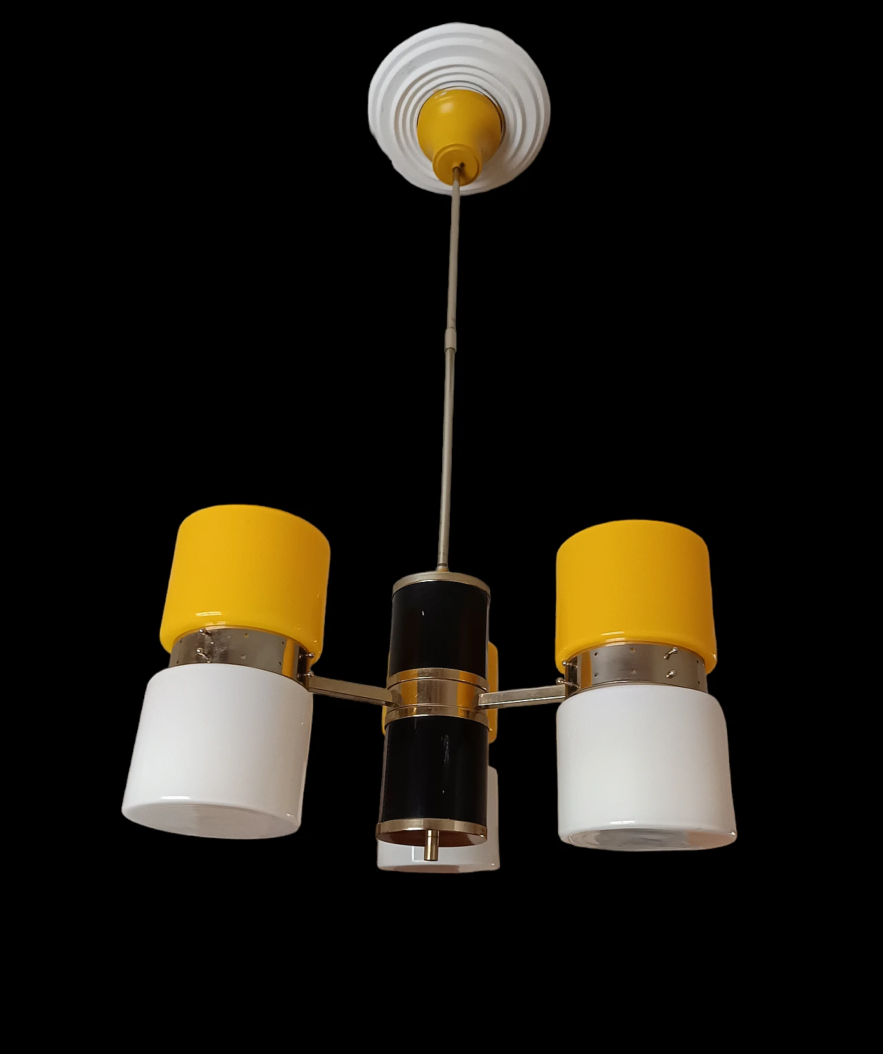 Lampadario a 3 luci in metallo giallo e vetro, anni '70 1