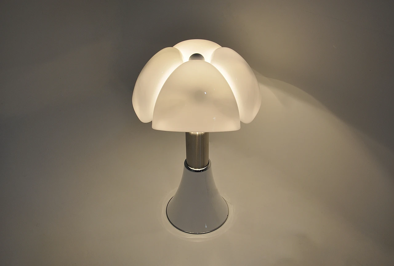 Pipistrello lamp by Gae Aulenti for Martinelli Luce, 1980s 8