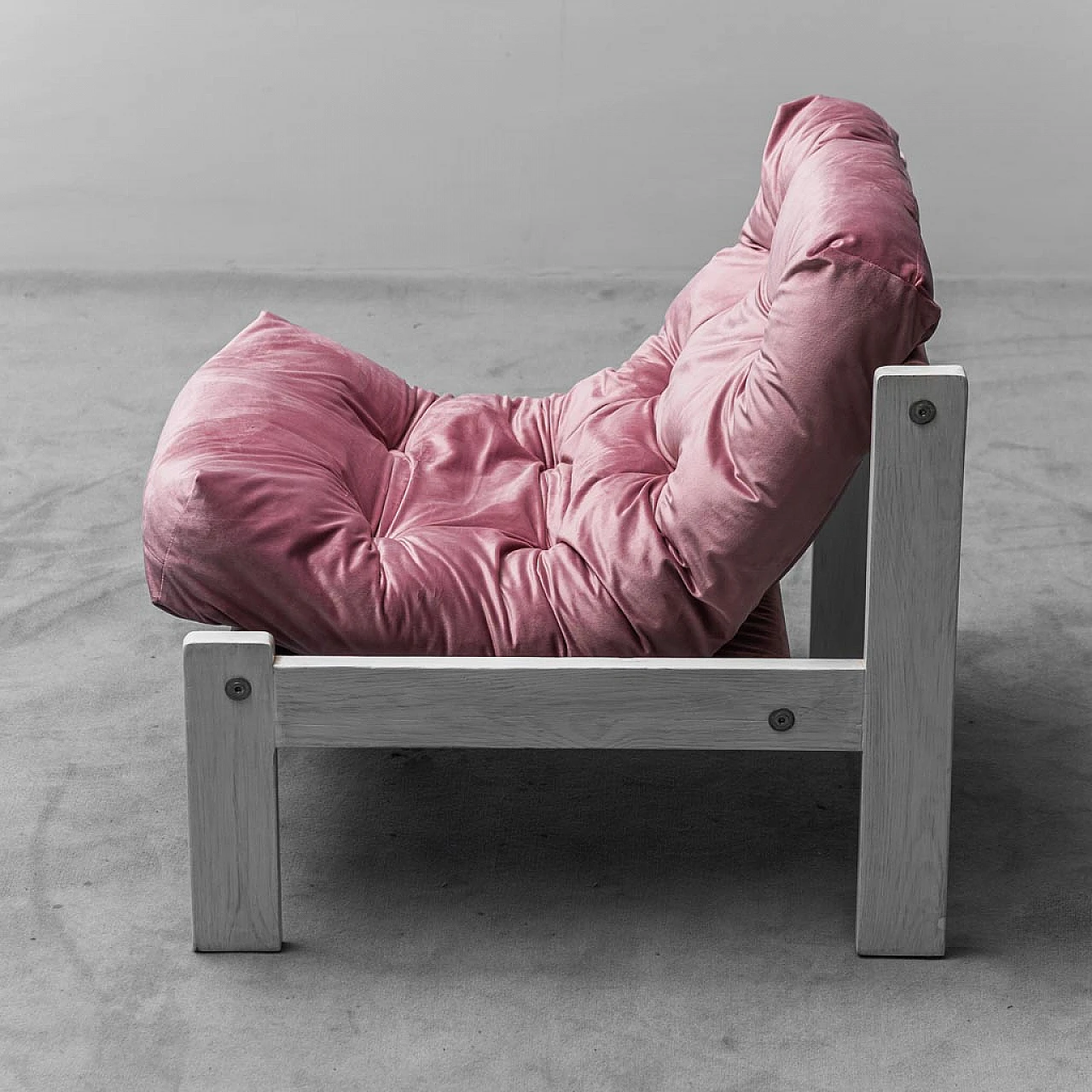 White wood and pink velvet armchair, 1970s 9