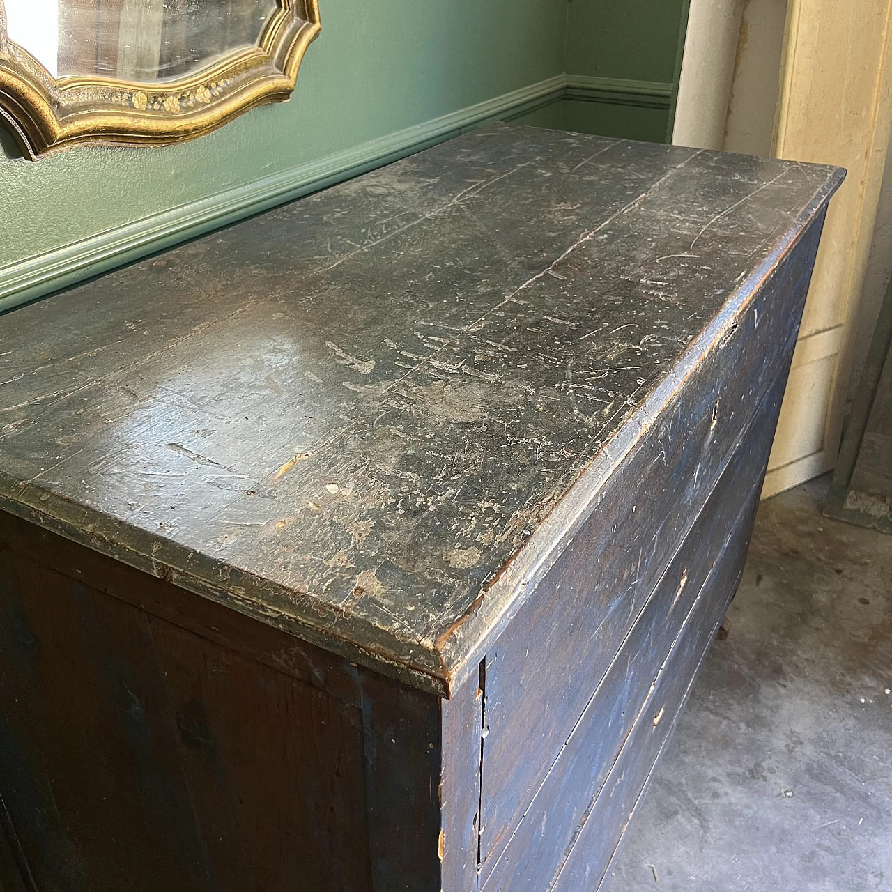 Umbrian wood commode, early 19th century 2