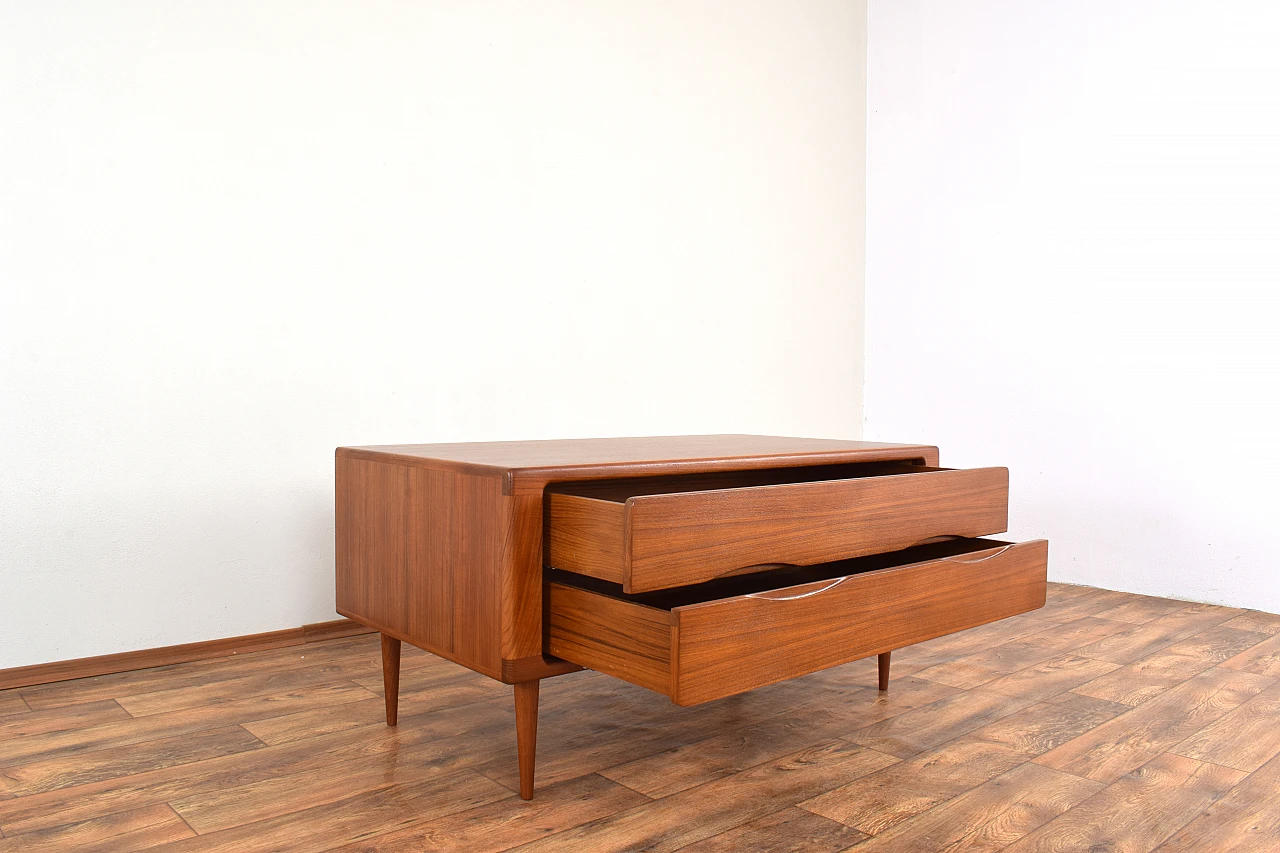 Teak chest of drawers by Dyrlund, 1960s 9