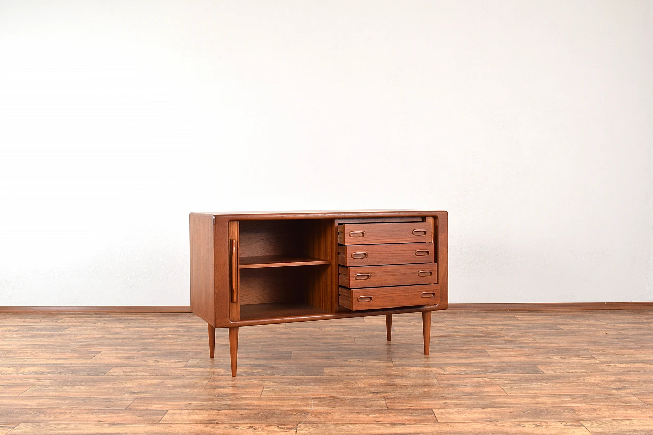 Teak sideboard by Dyrlund, 1960s 5