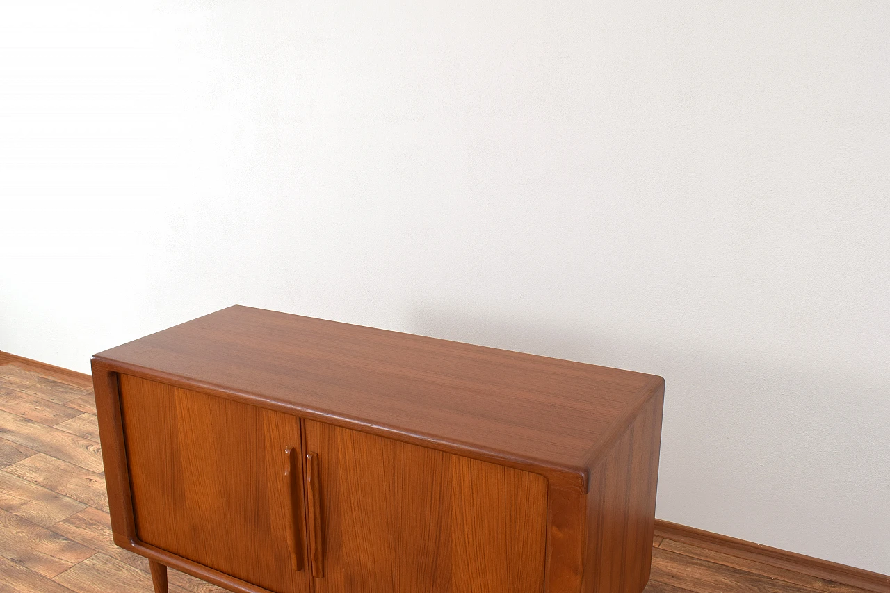 Teak sideboard by Dyrlund, 1960s 12